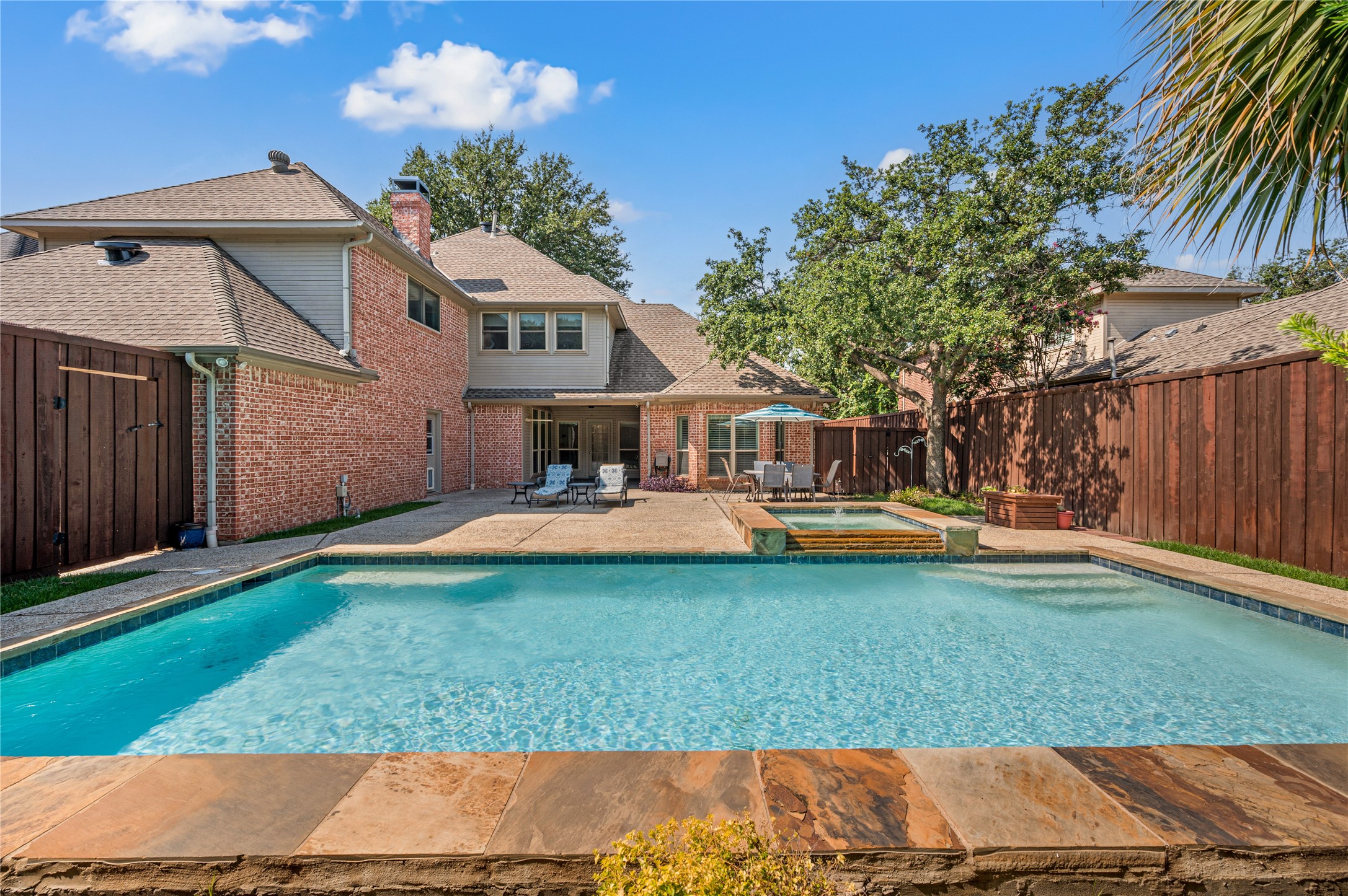 910 E Bethel School Road