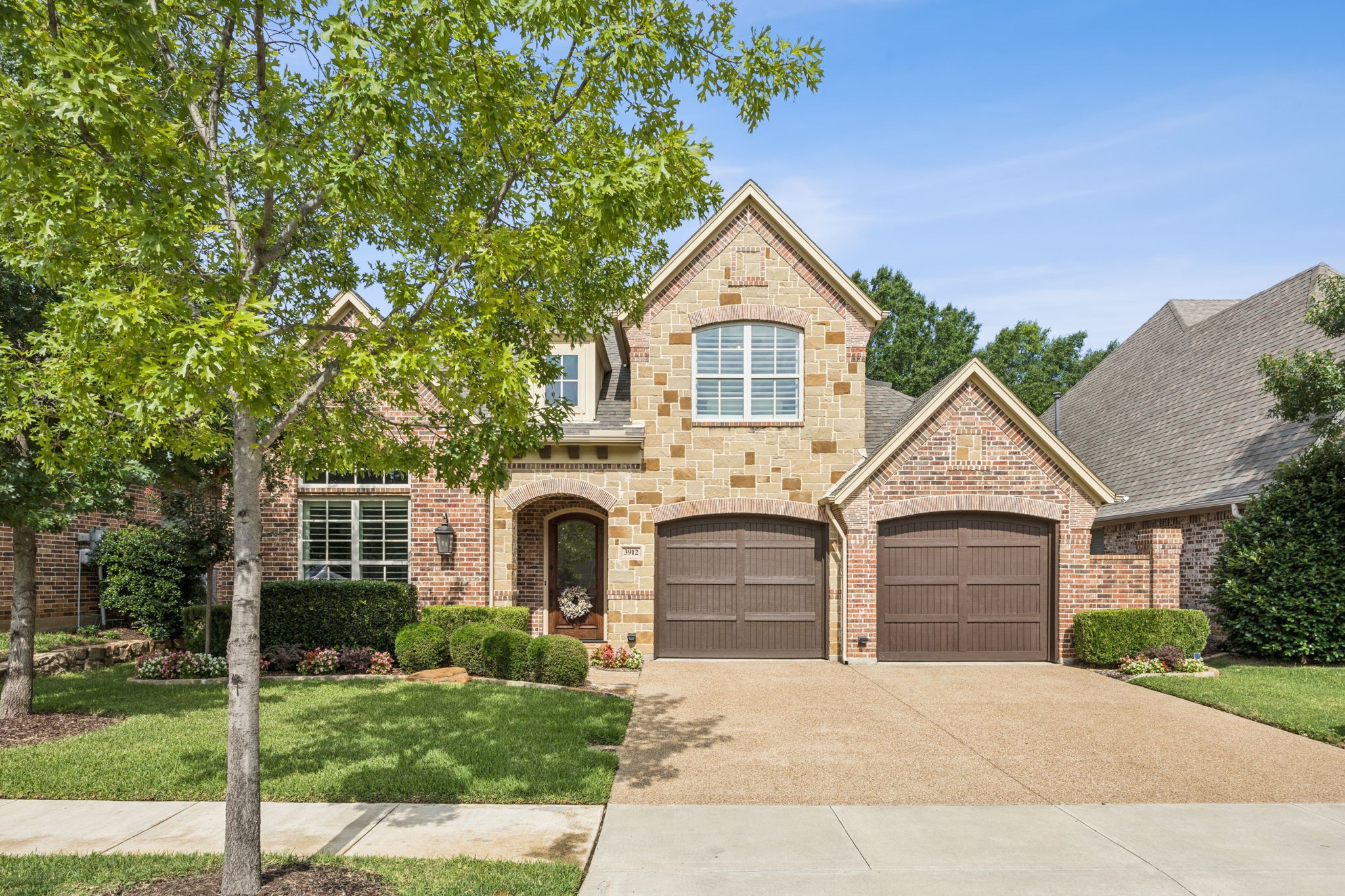 3912 Ivy Glen Court