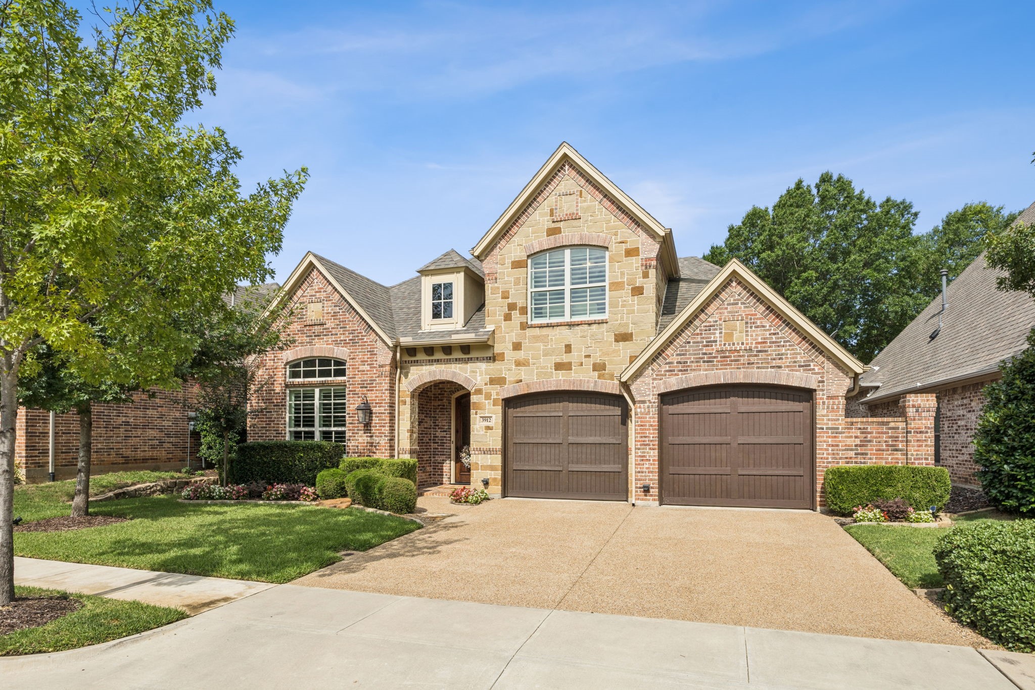 3912 Ivy Glen Court