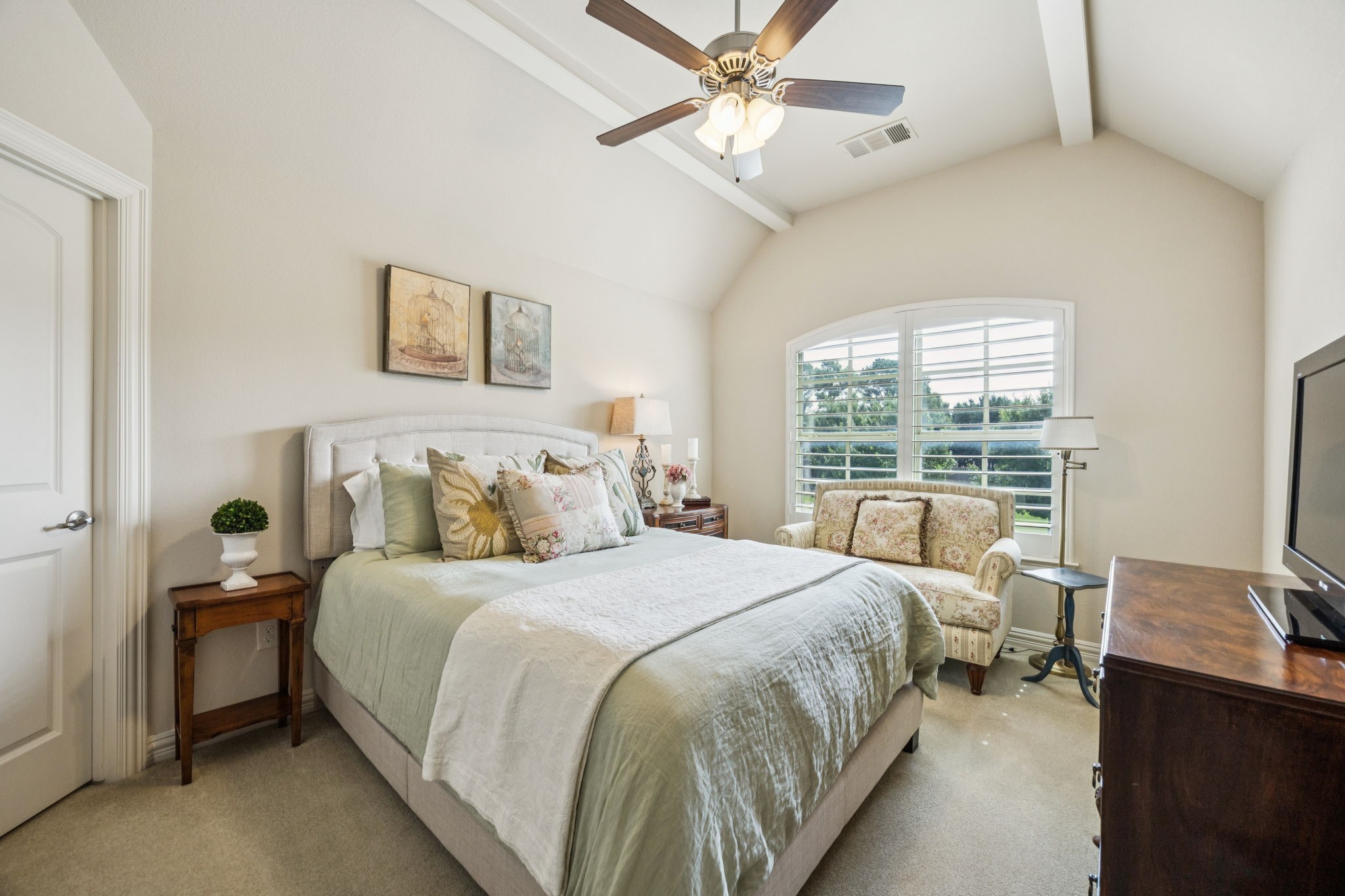 3912 Ivy Glen Court