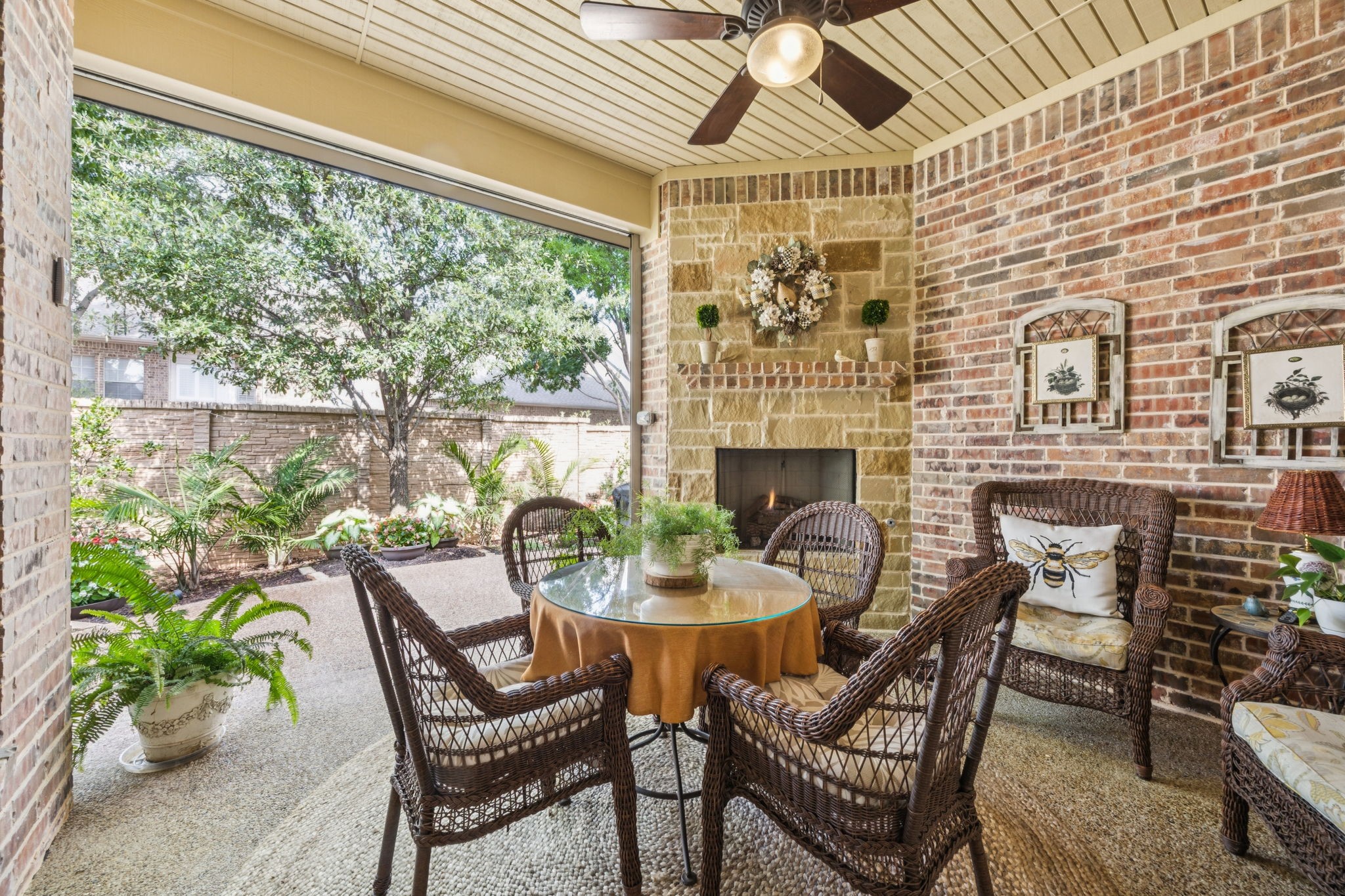 3912 Ivy Glen Court