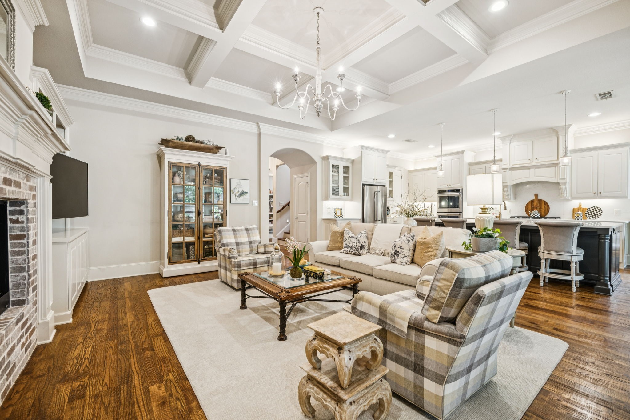 3912 Ivy Glen Court