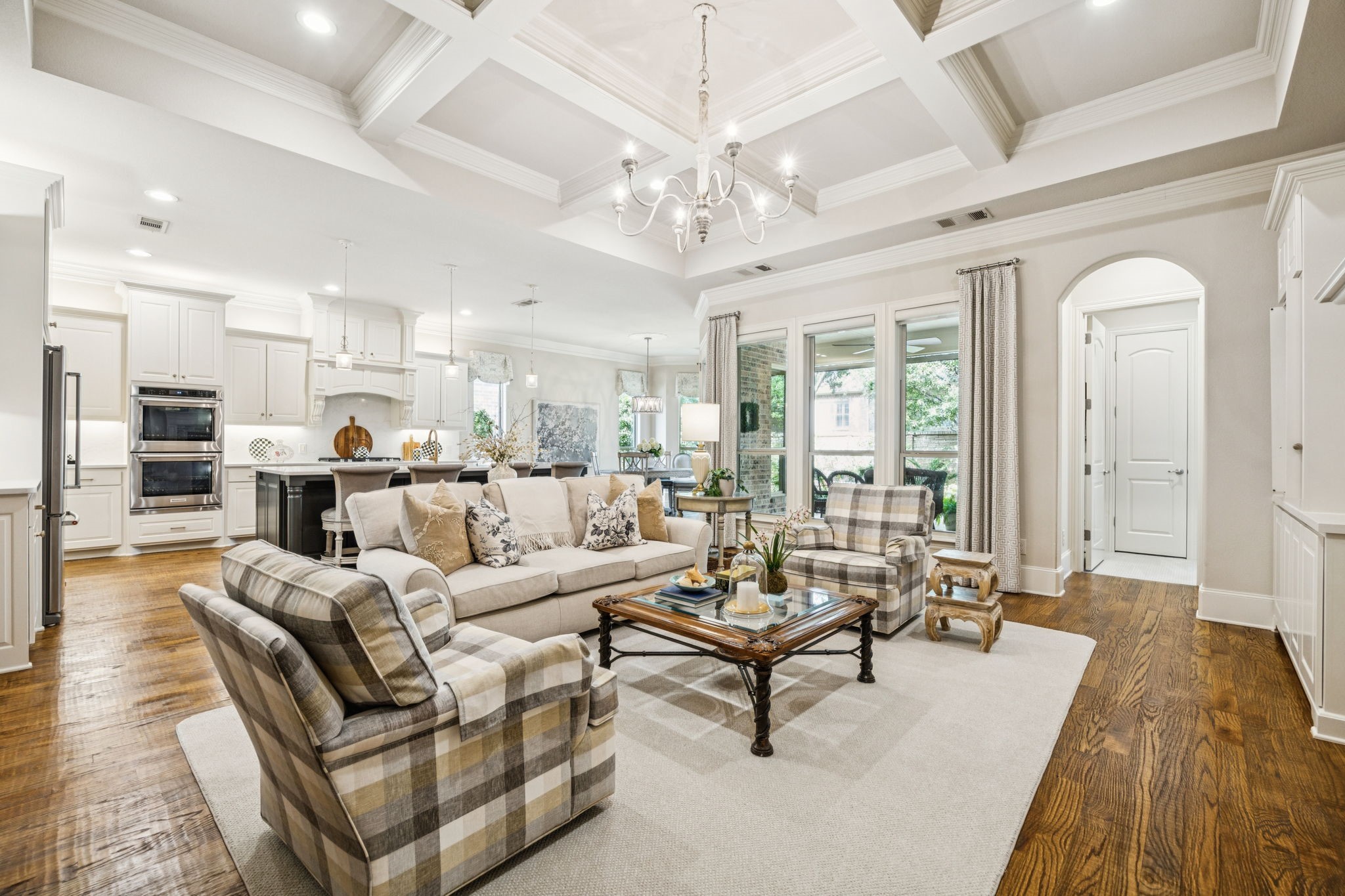 3912 Ivy Glen Court