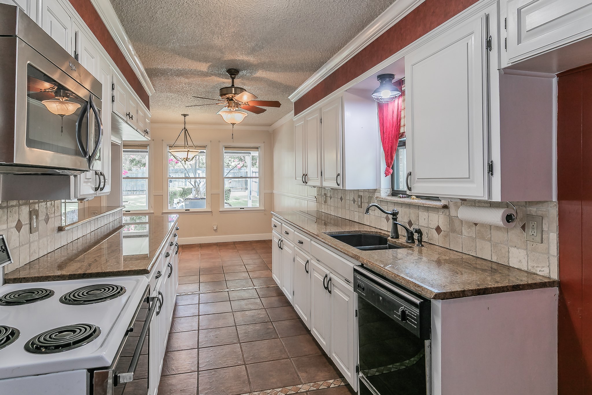 5828 Westcrest Drive W