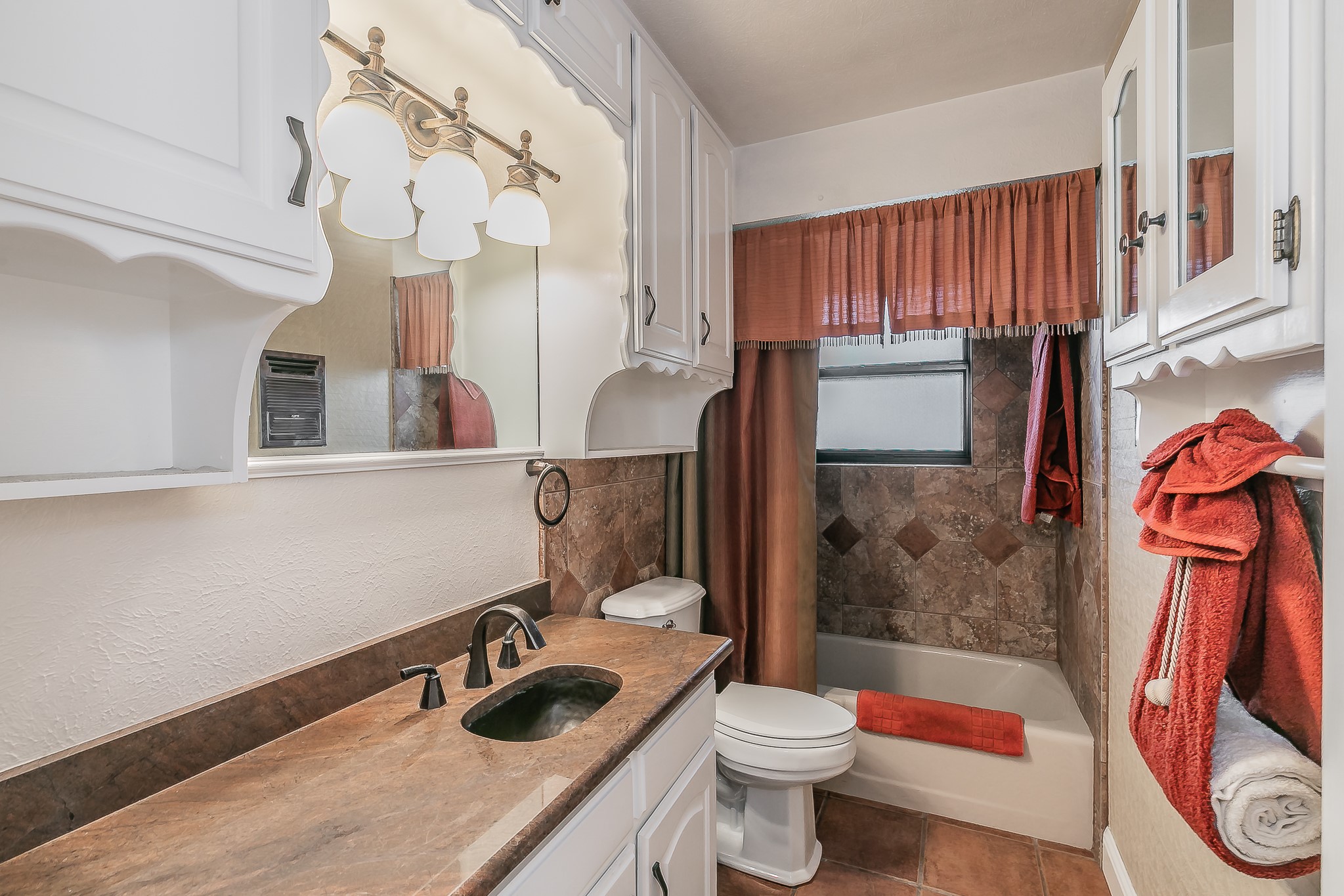 5828 Westcrest Drive W