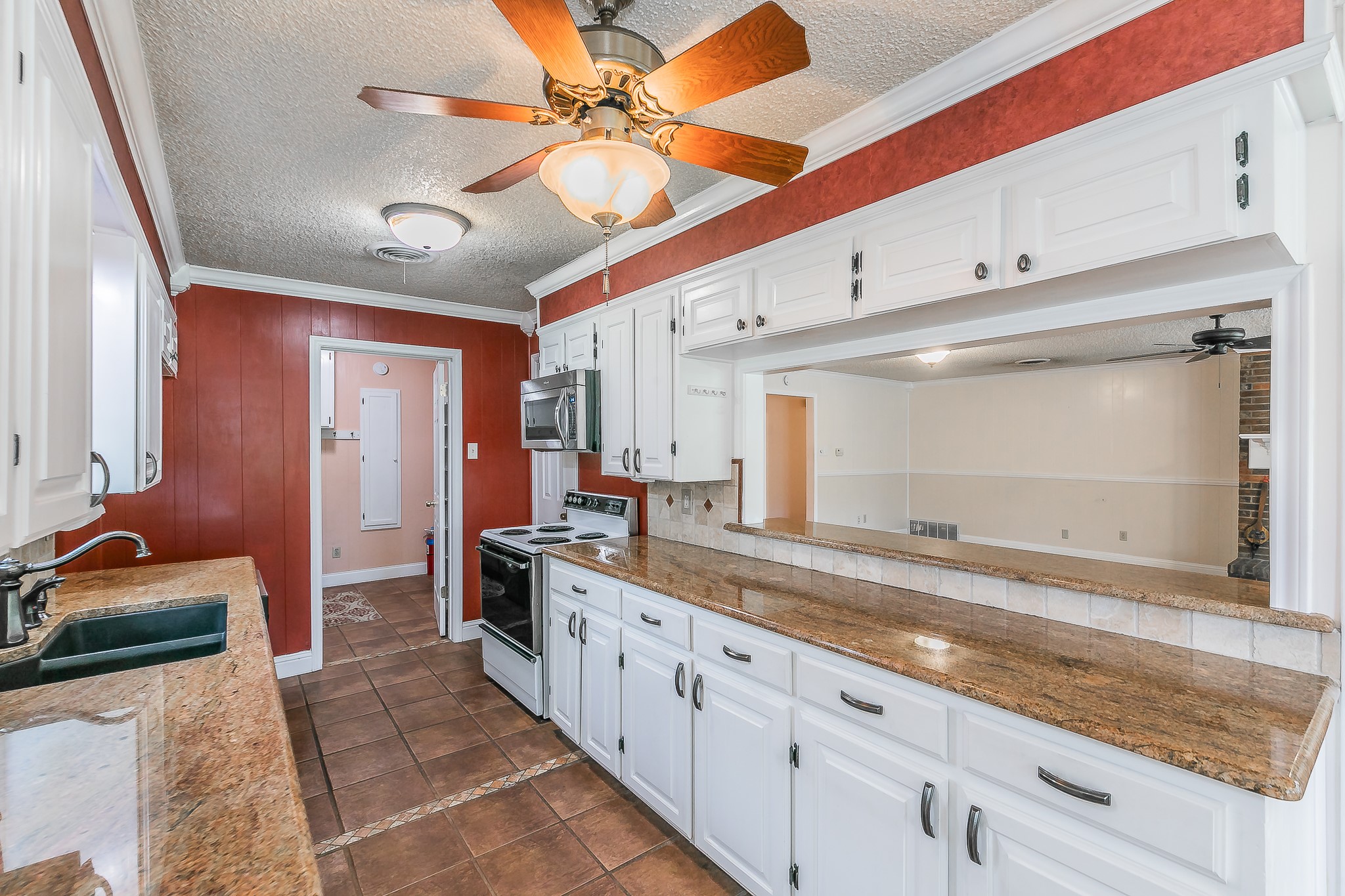 5828 Westcrest Drive W