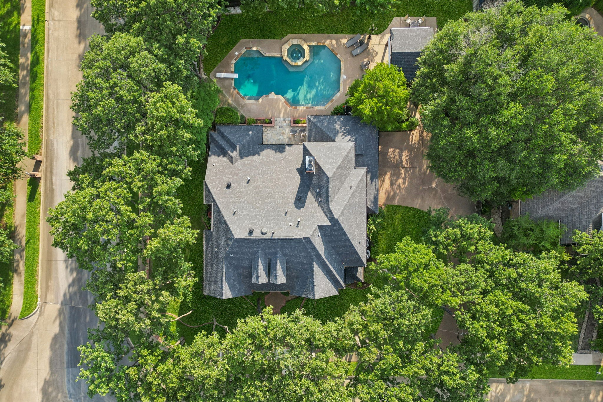 1117 Charleston Court