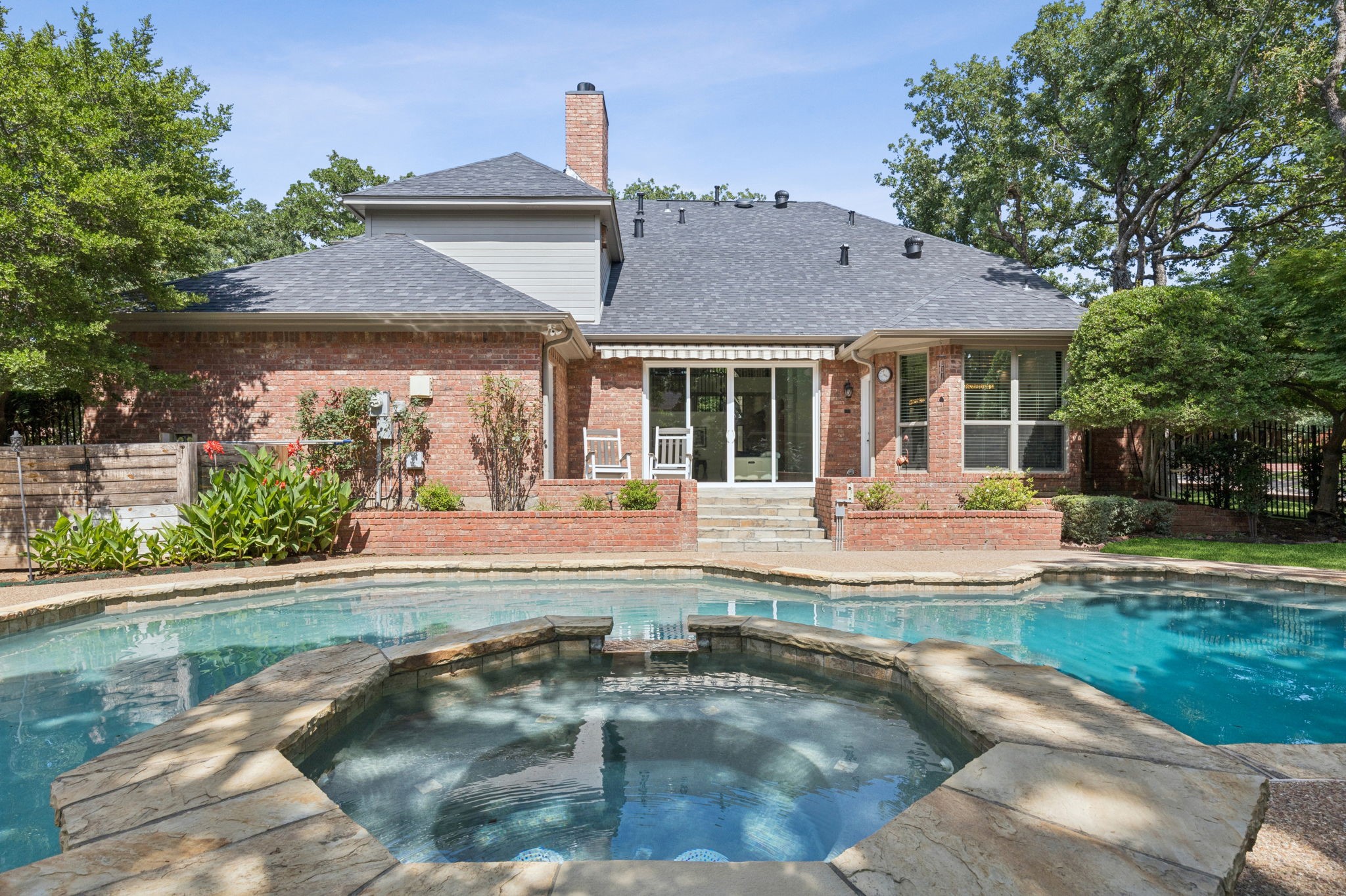 1117 Charleston Court