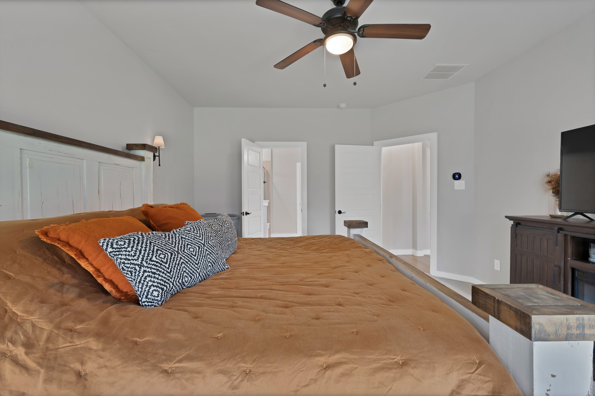 1373 Silverthorn Trail