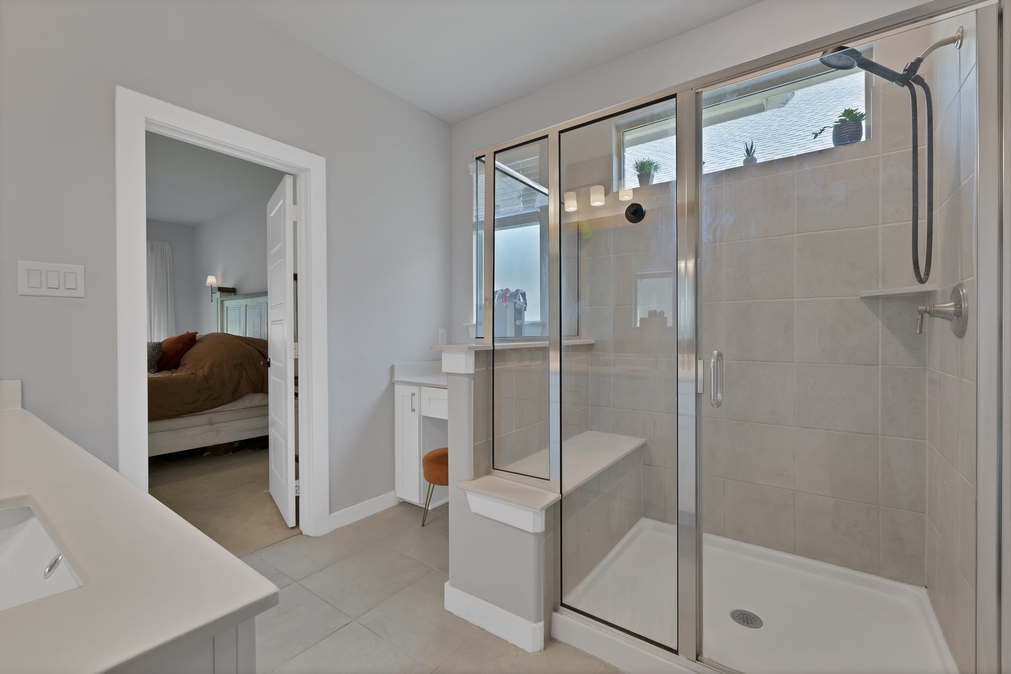 1373 Silverthorn Trail