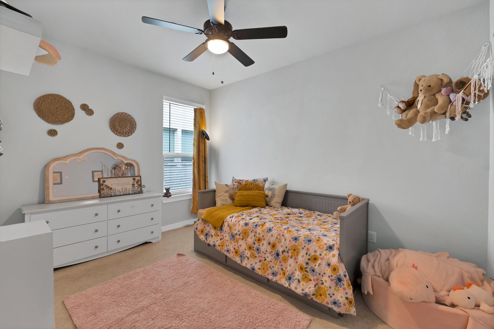 1373 Silverthorn Trail