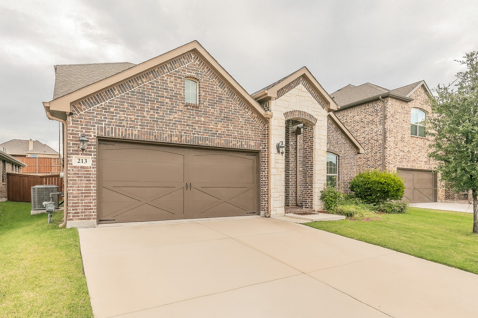 213 Gill Point Lane