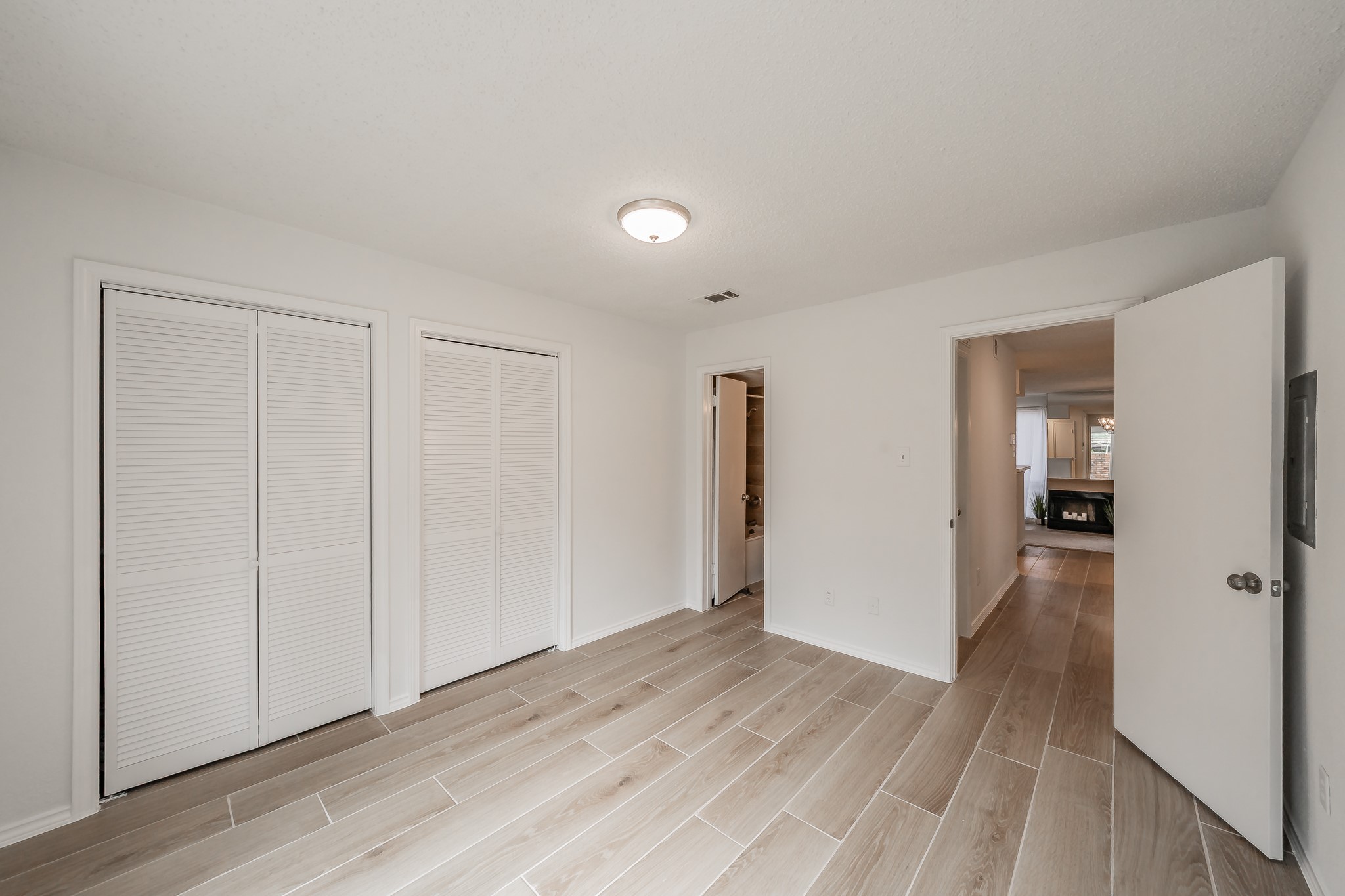 3404 Country Club Drive W 162