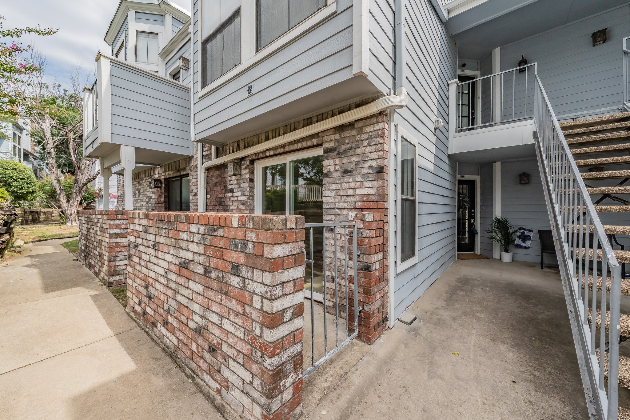 3404 Country Club Drive W 162