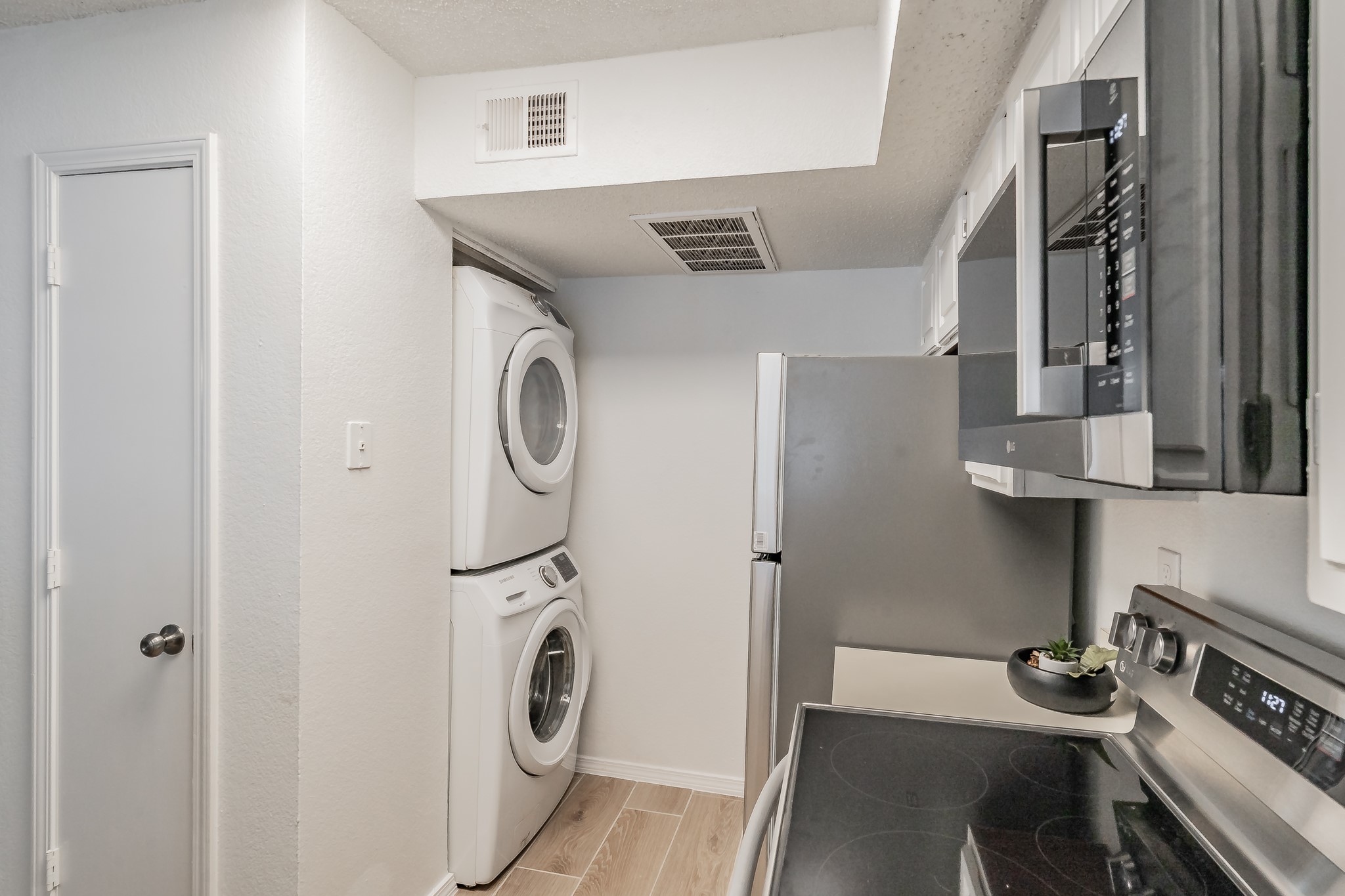 3404 Country Club Drive W 162