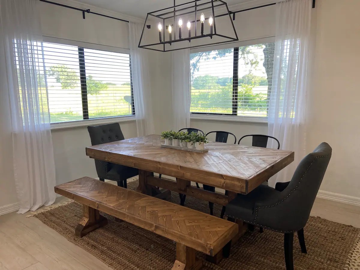 1402 Posey Brewer Road