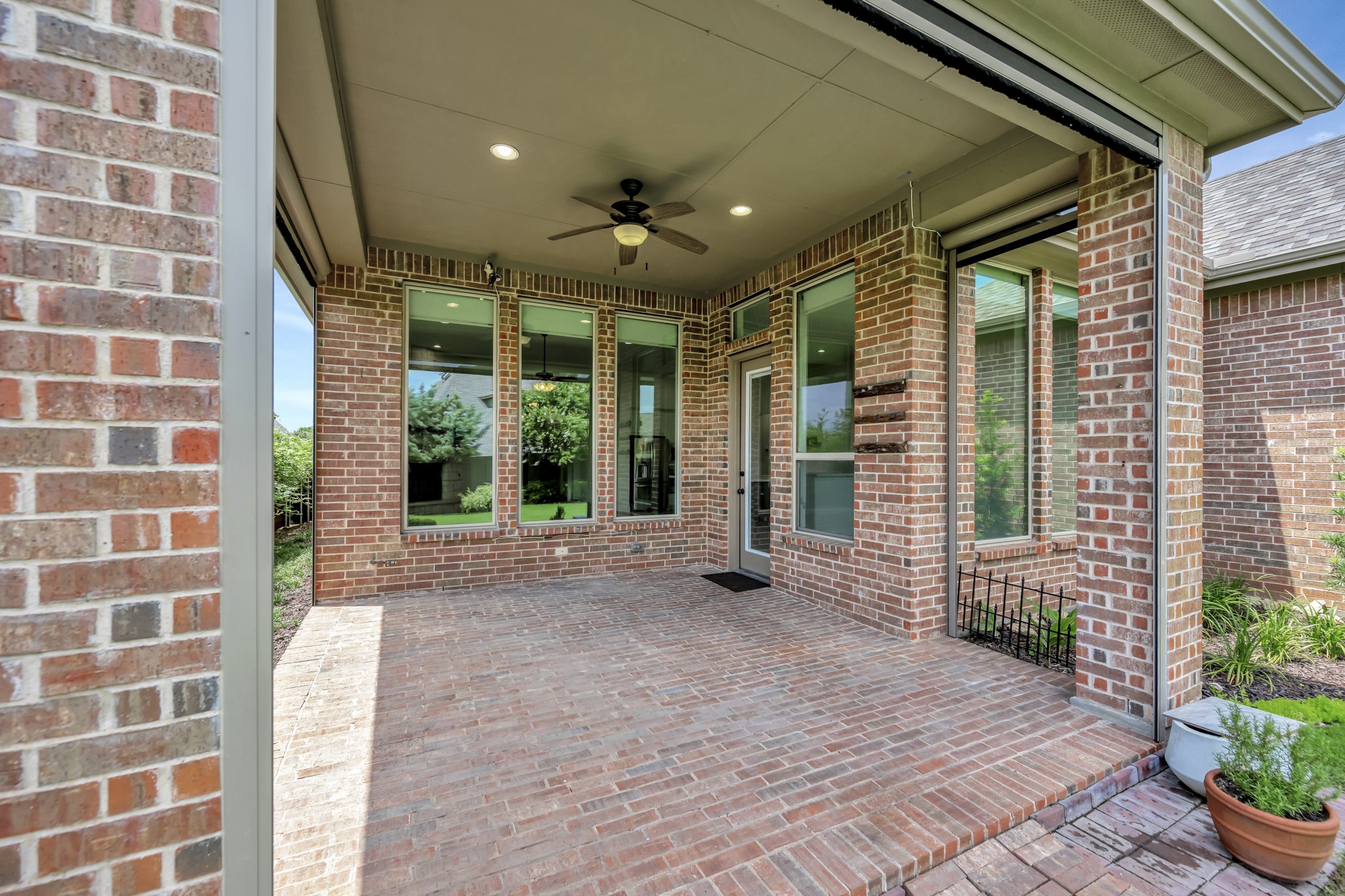 912 Champions Court