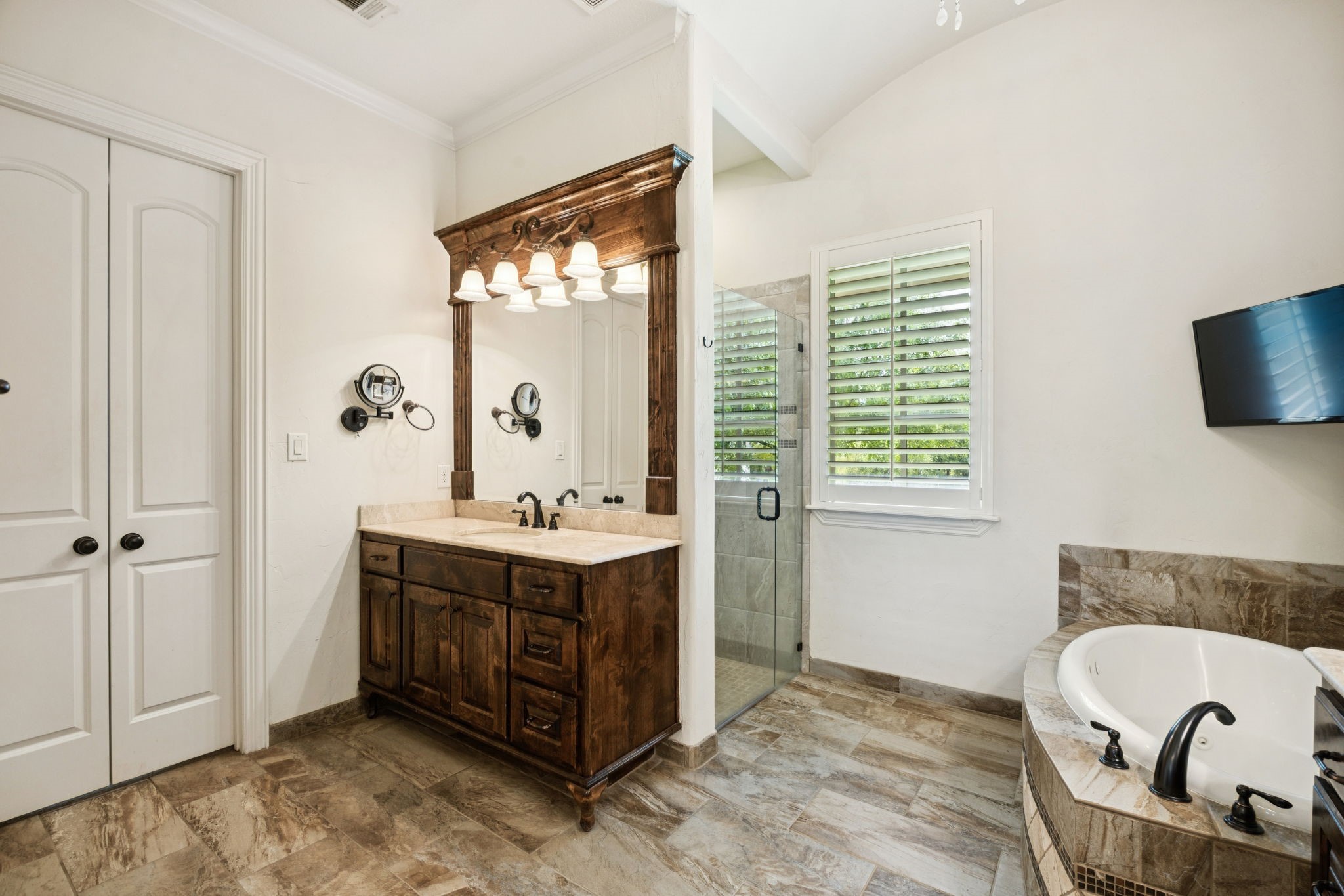 3600 Iron Mountain Ranch Court