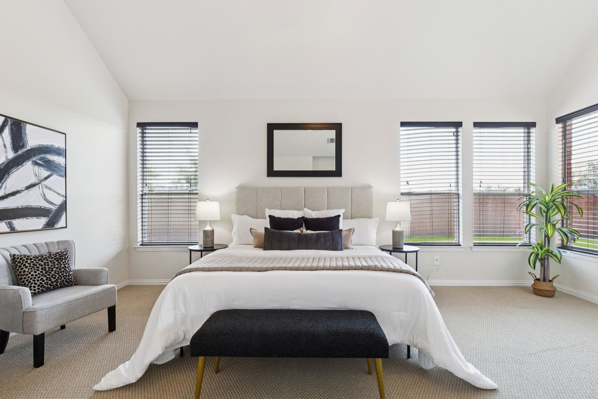 552 Royal Glade Drive