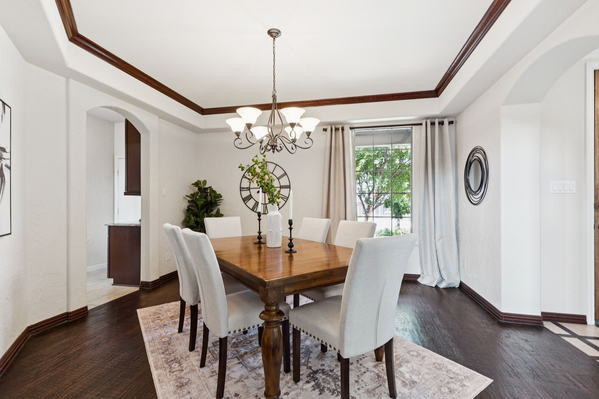 552 Royal Glade Drive