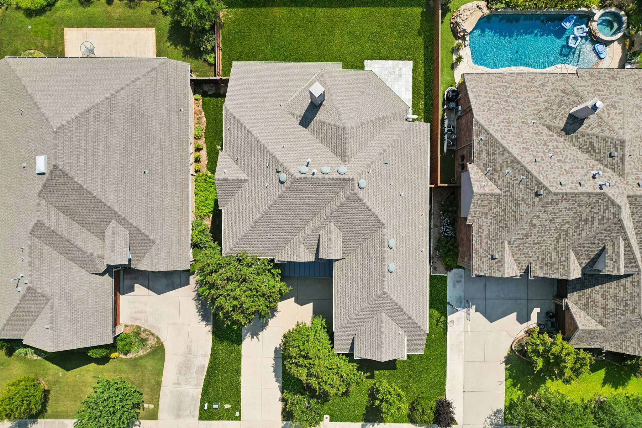 552 Royal Glade Drive