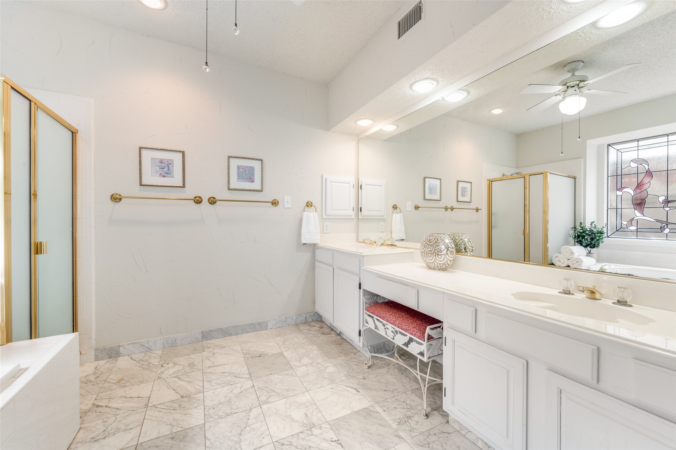 2619 Hidden Ridge Drive