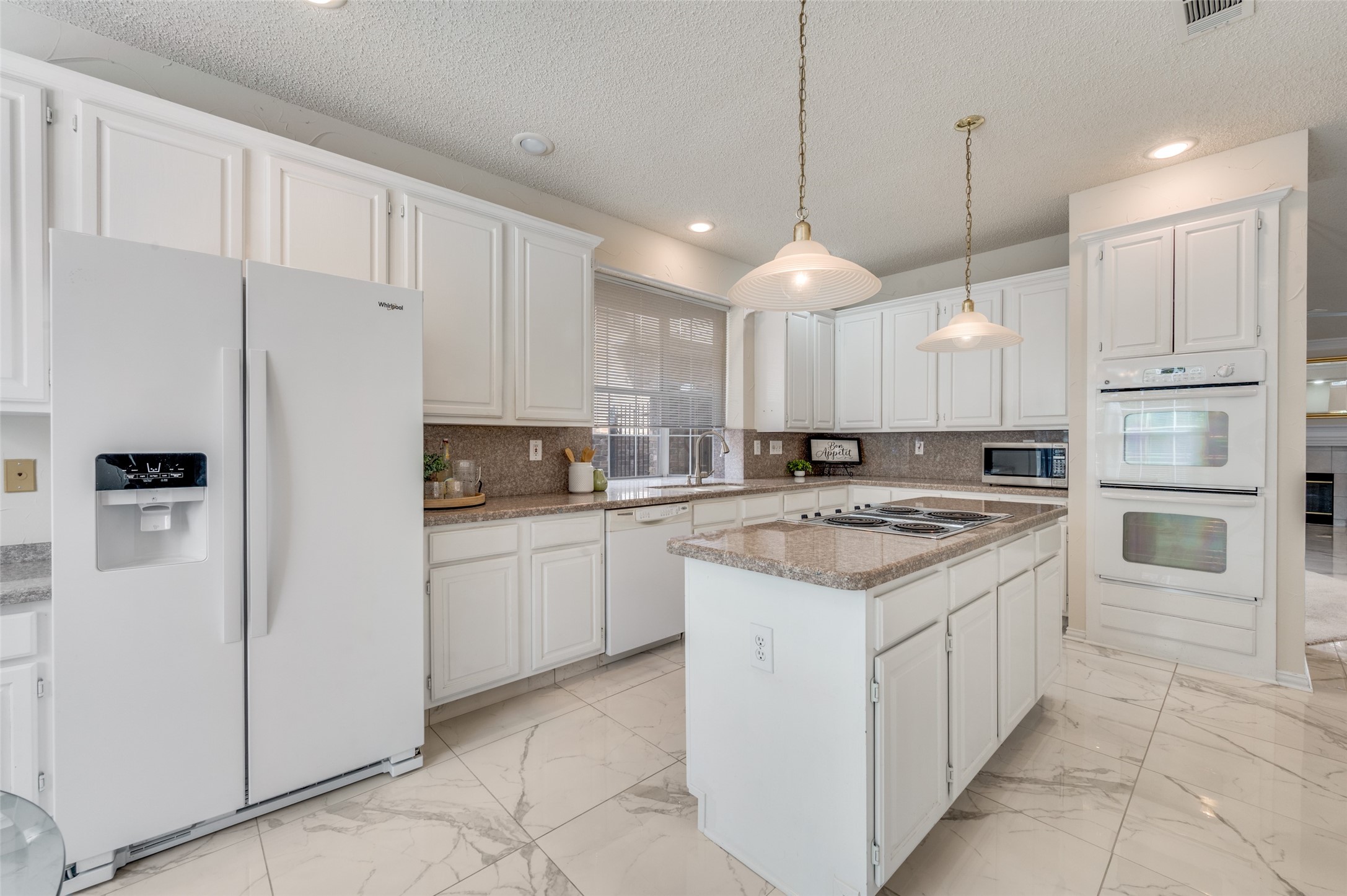 2619 Hidden Ridge Drive