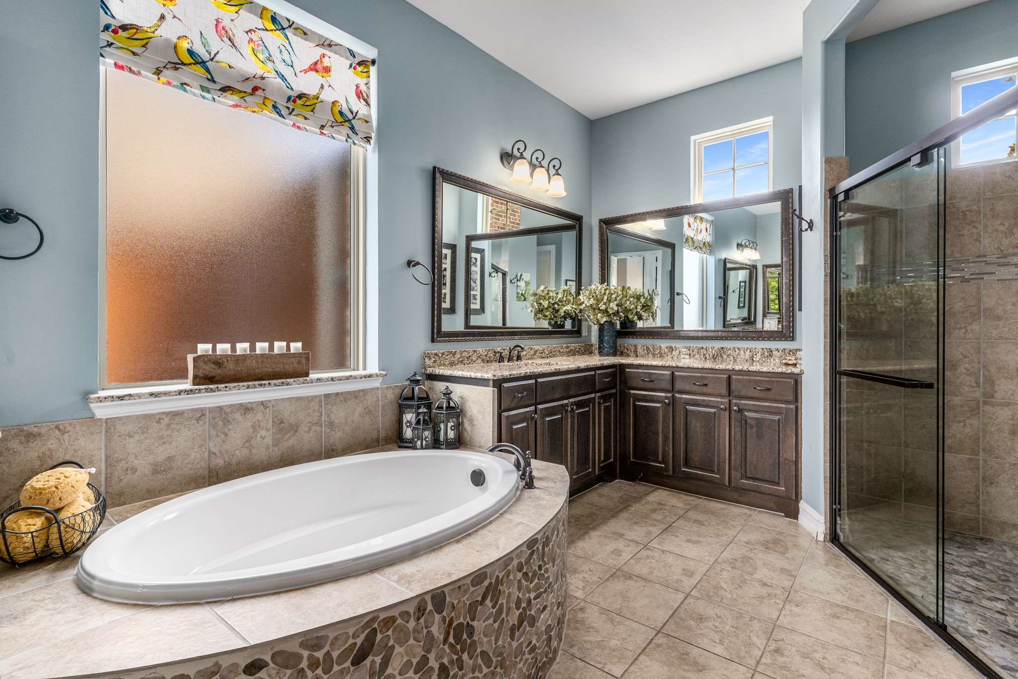 2825 Macquarie Street