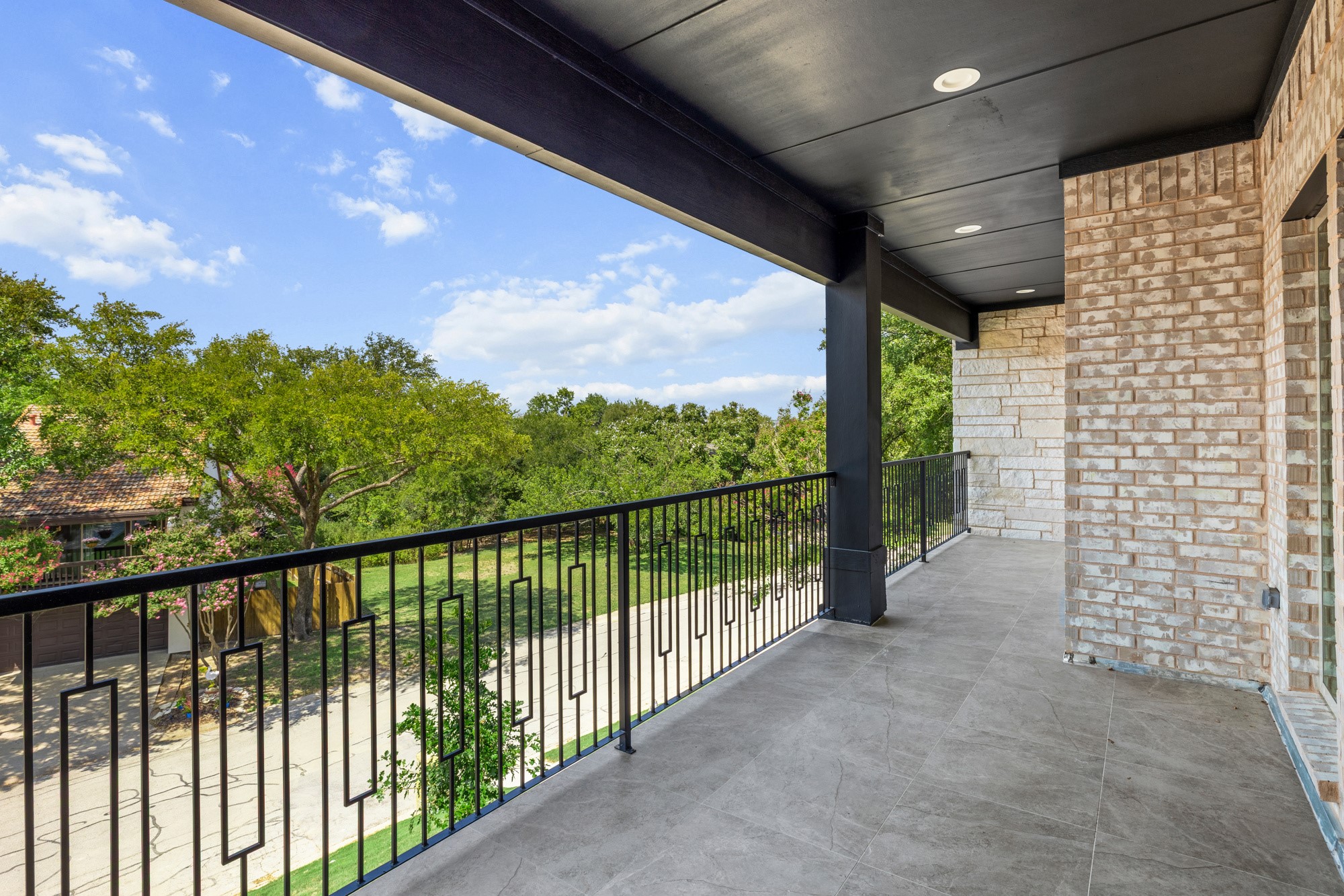 9008 Crosswind Drive