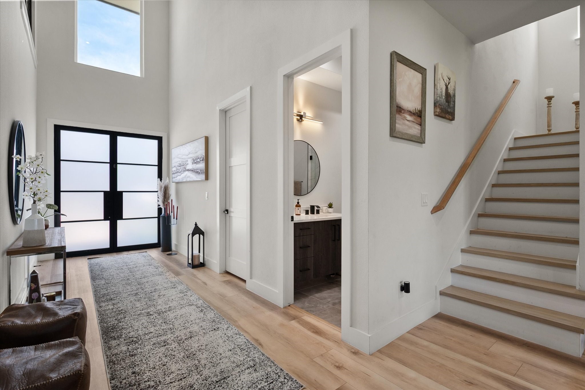 4029 Ivanhoe Lane