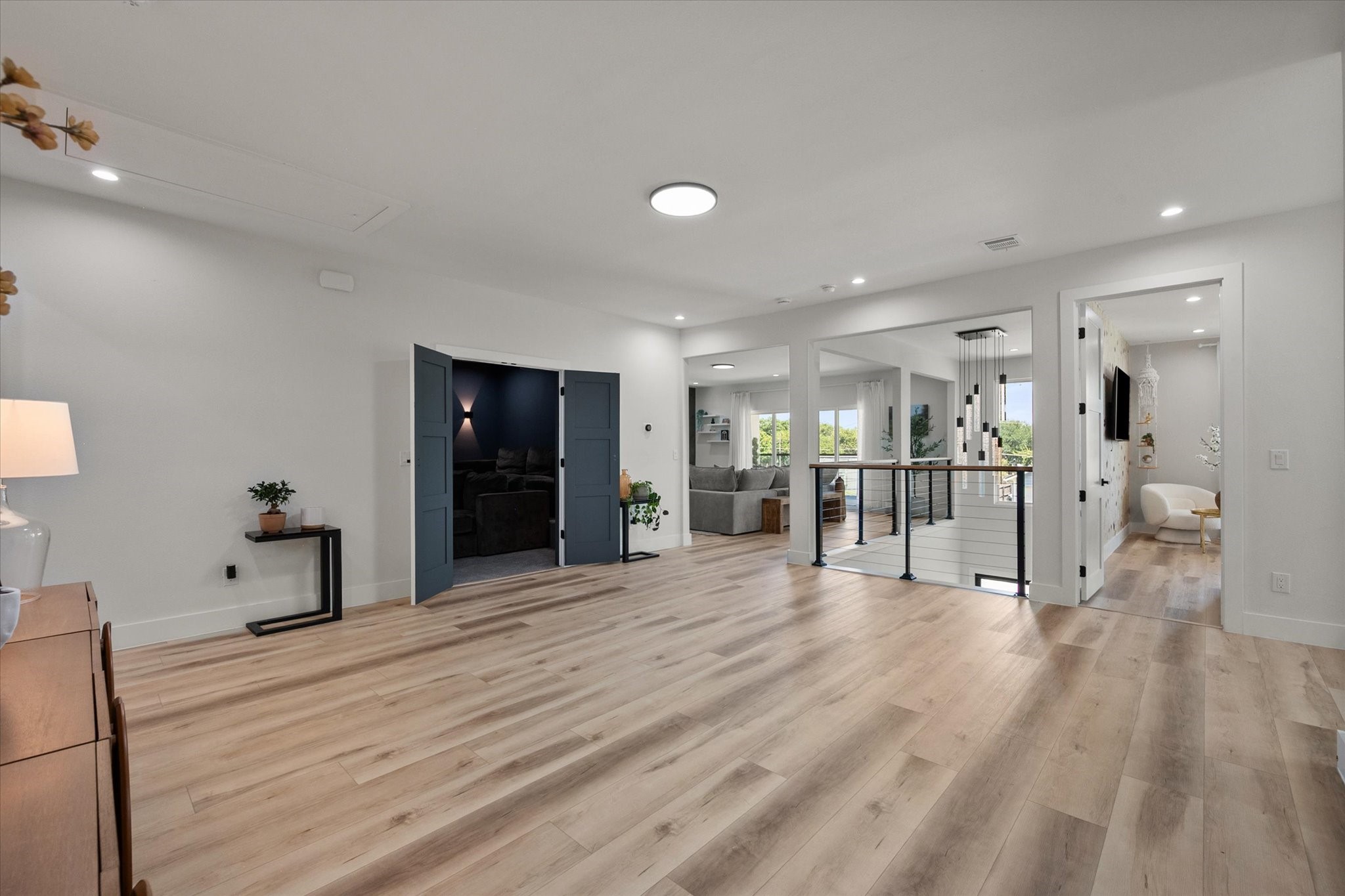 4029 Ivanhoe Lane
