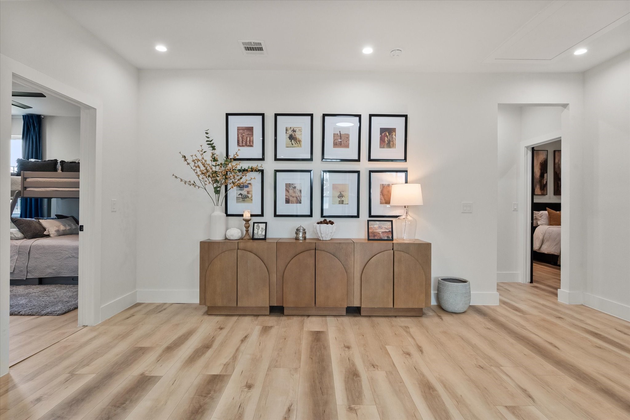 4029 Ivanhoe Lane