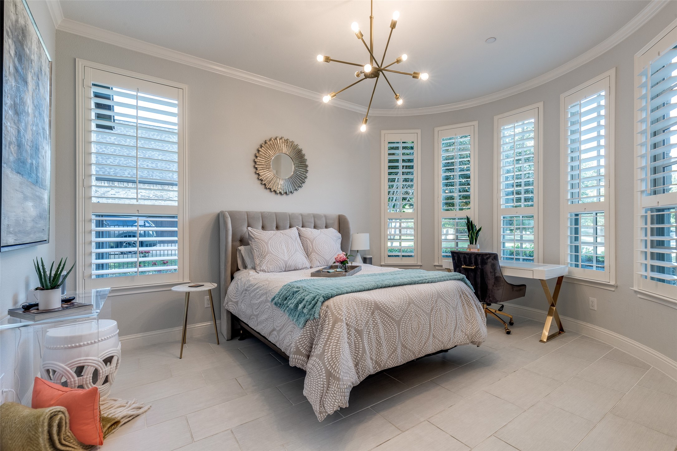 812 Lexington Terrace