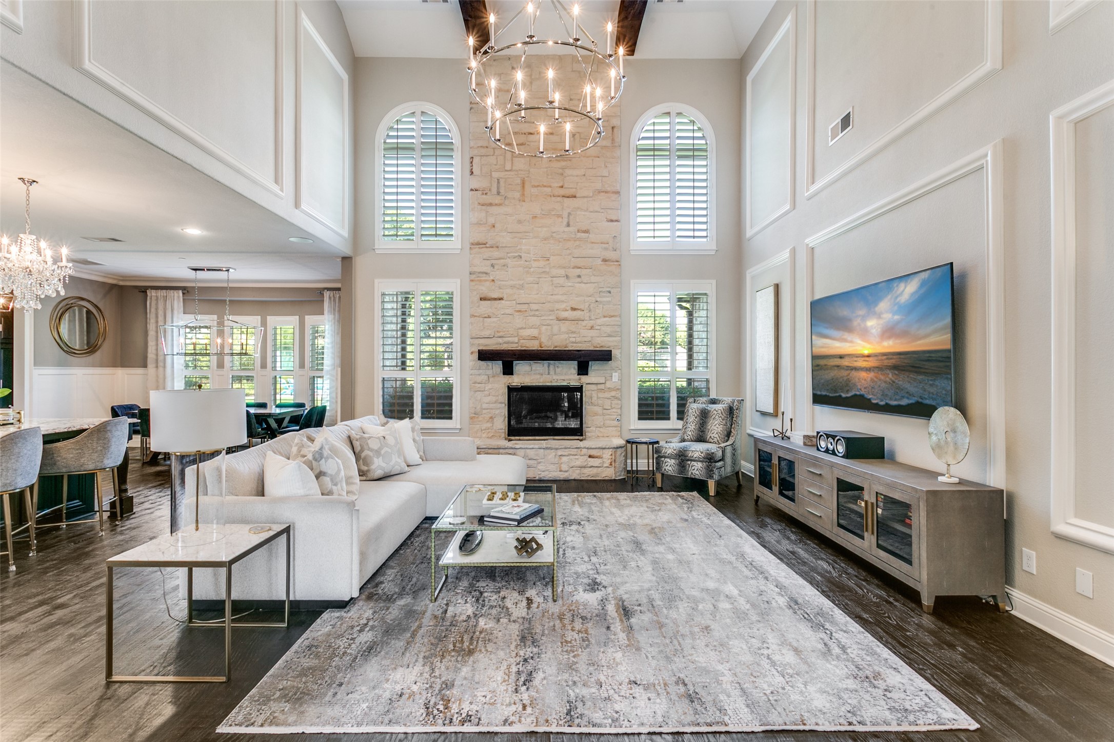 812 Lexington Terrace