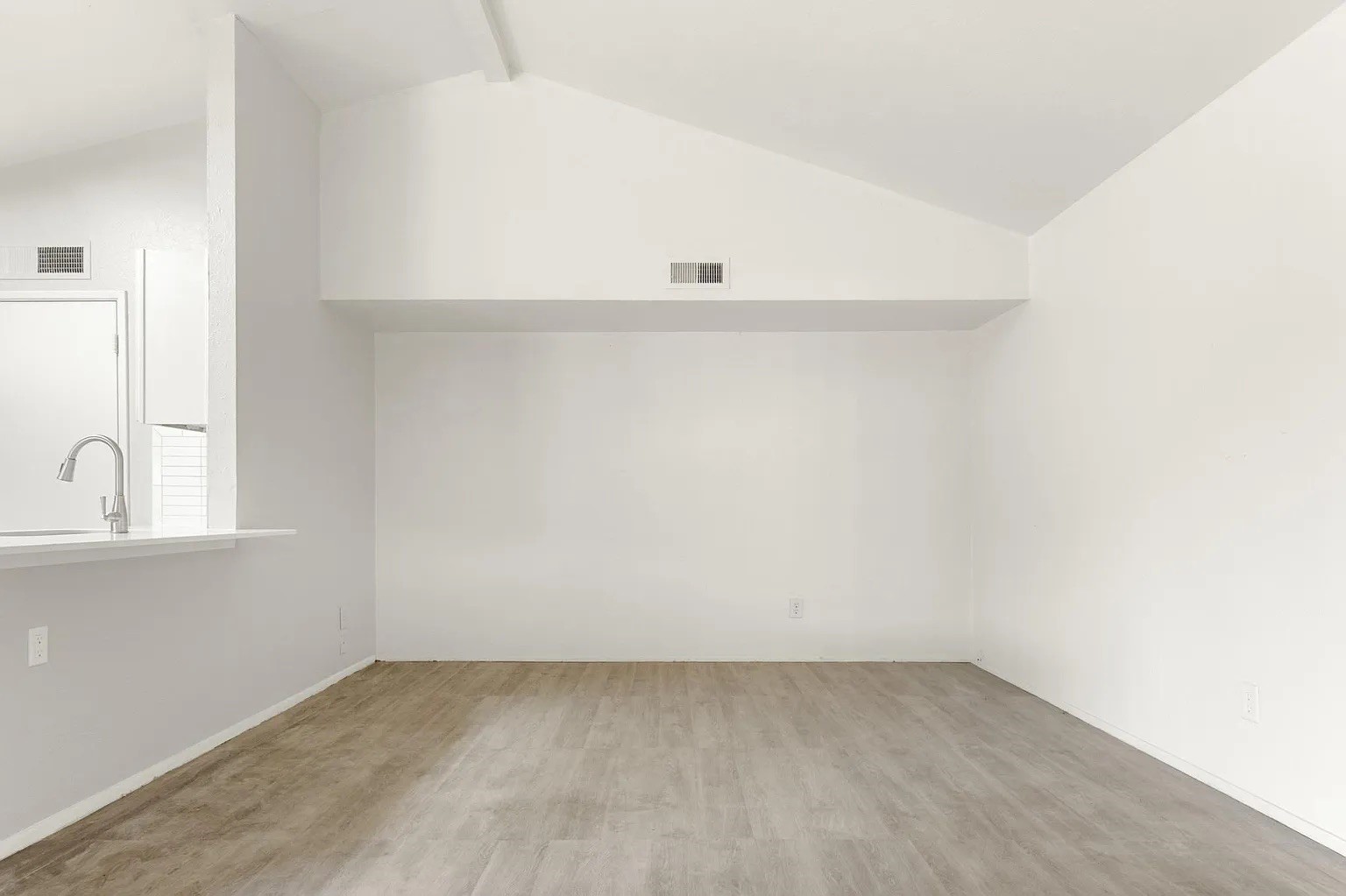 2438 Limestone Drive