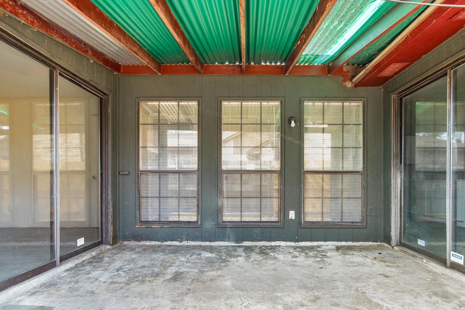 2438 Limestone Drive