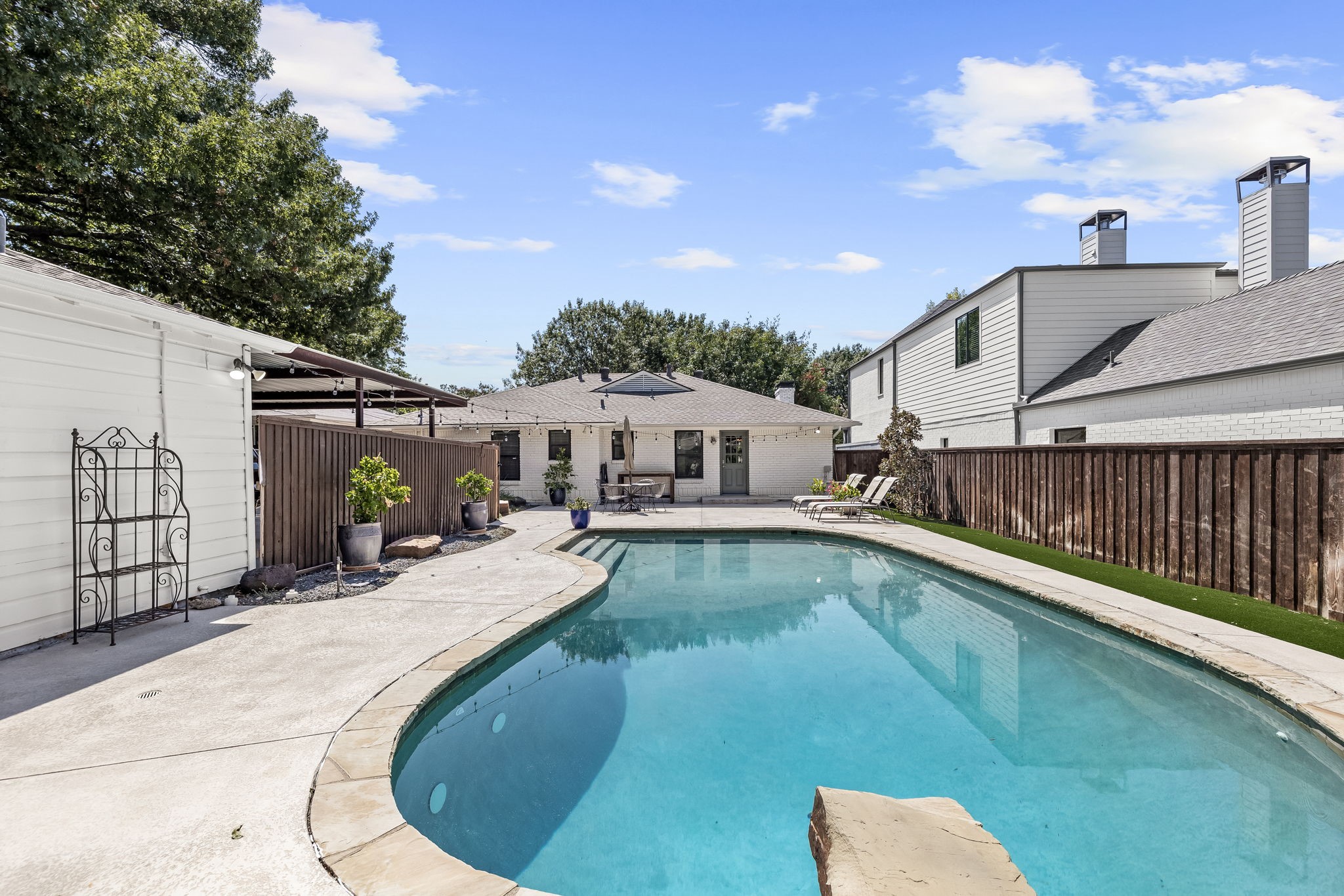 6211 Marquita Avenue