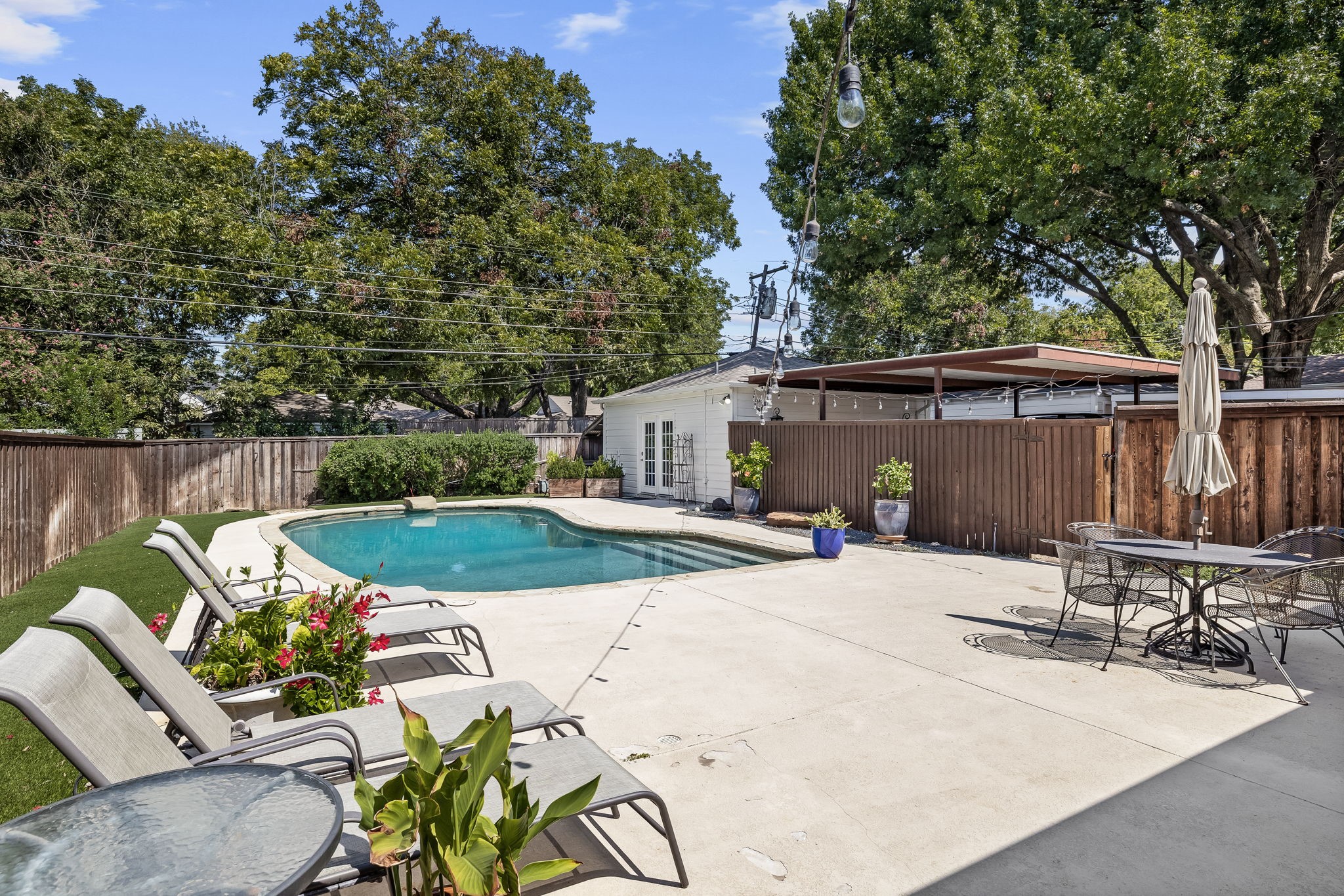 6211 Marquita Avenue