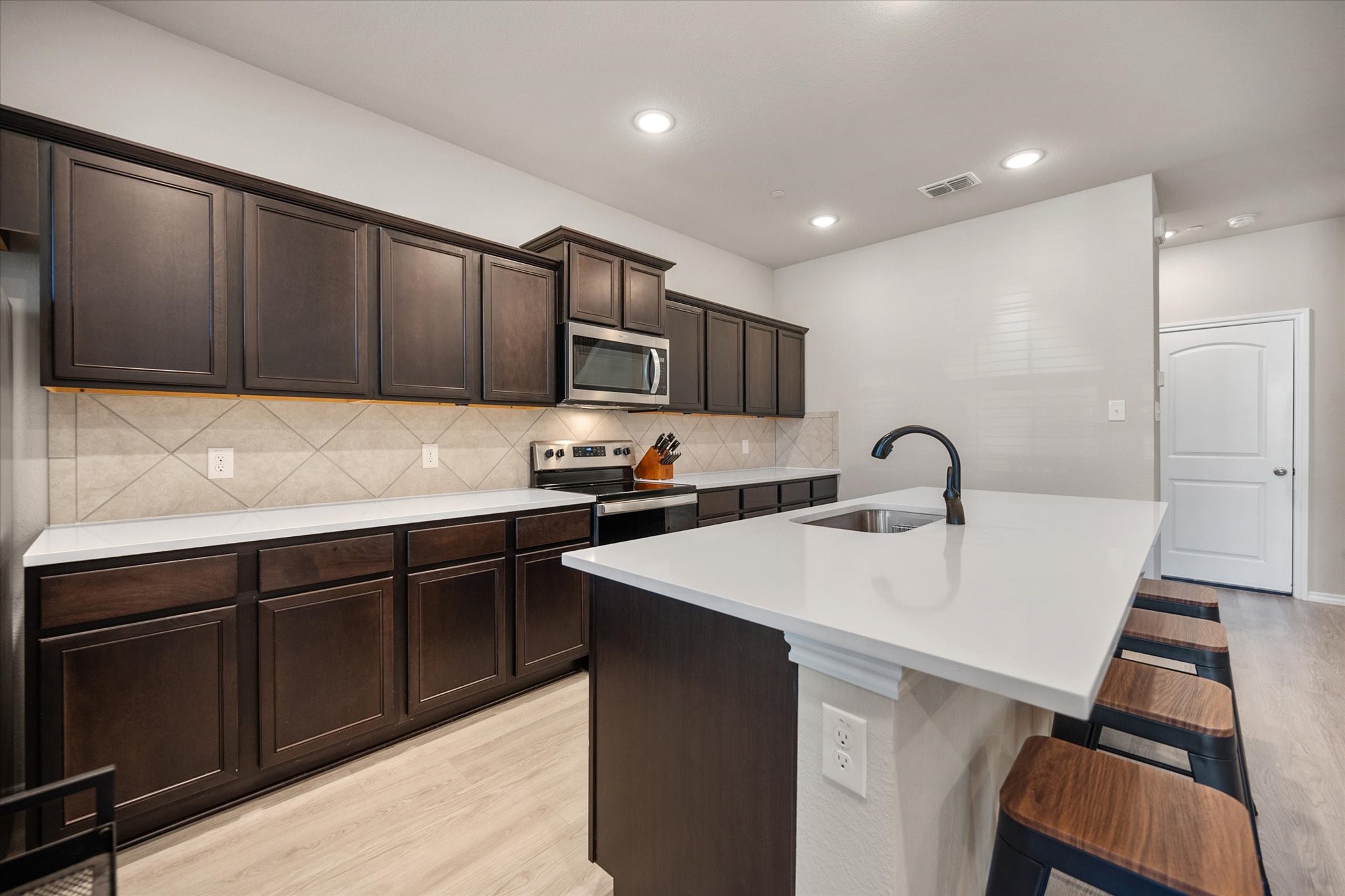 3500 Brentwood Drive