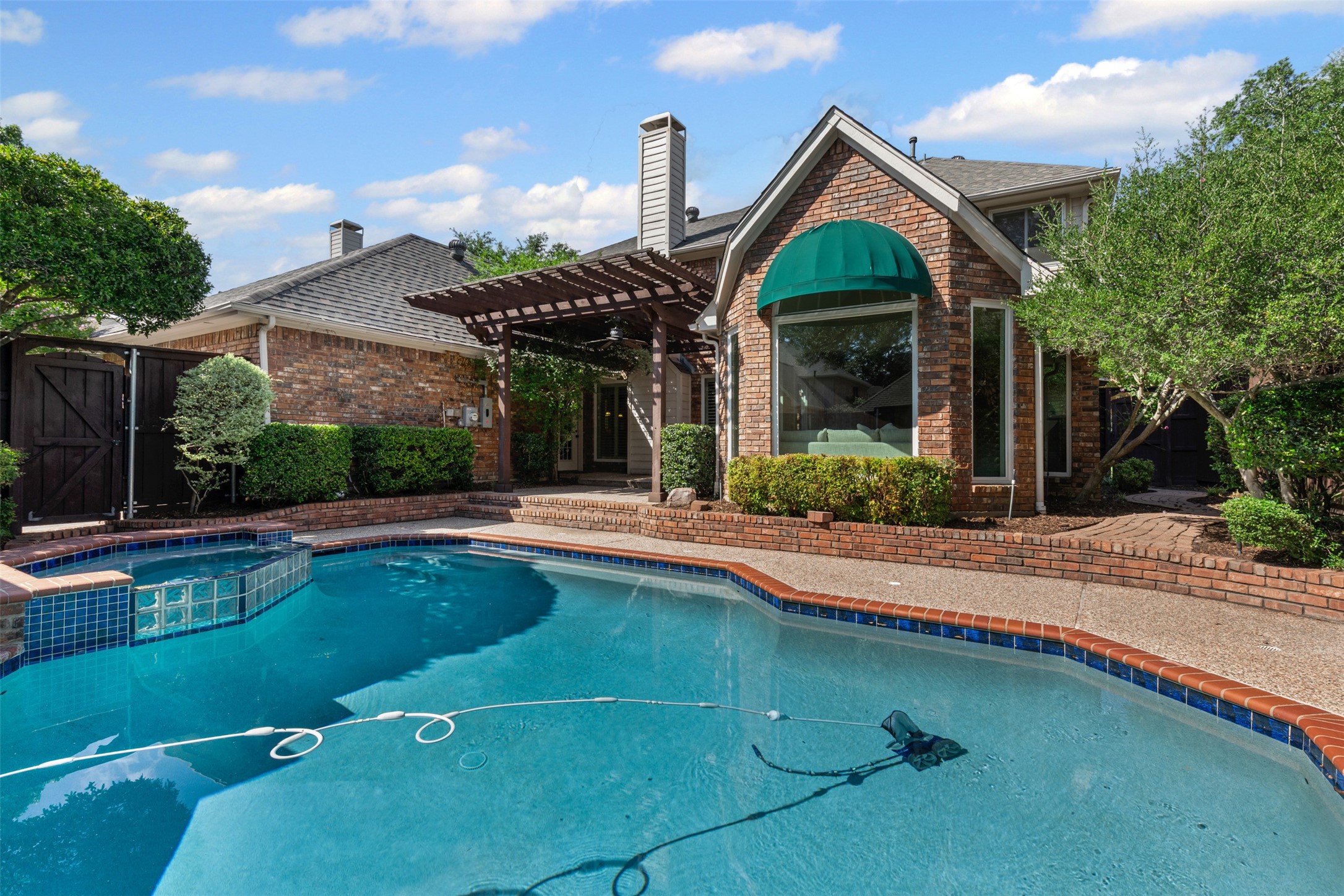 6308 Walling Lane