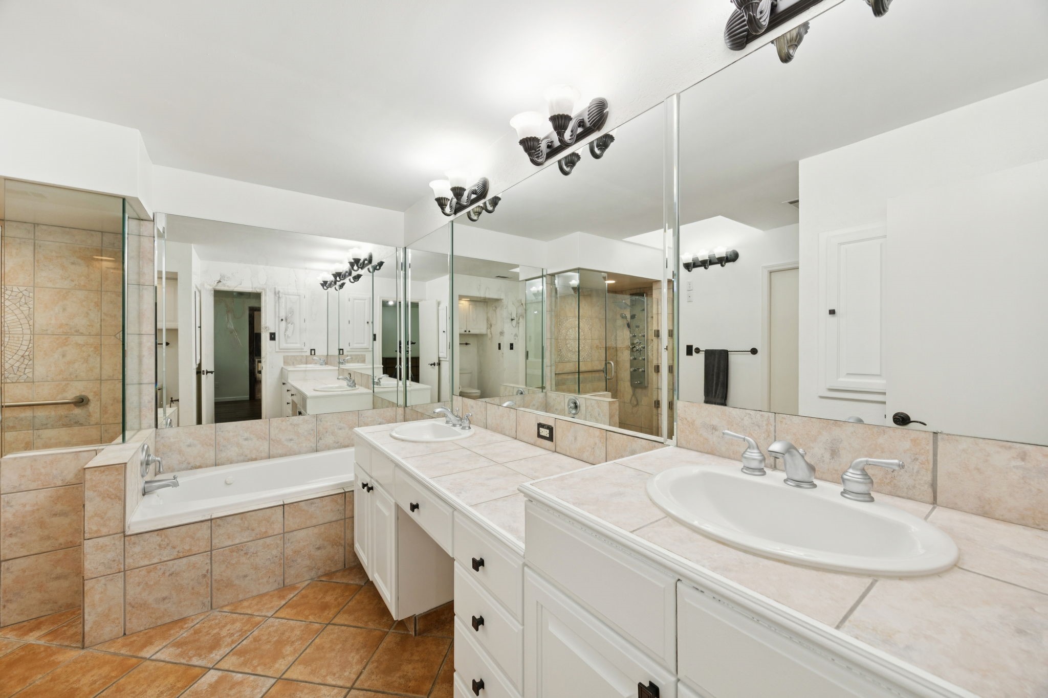 410 Glencrest Circle