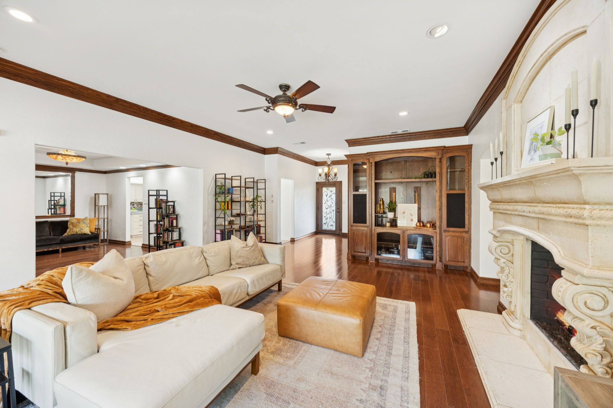 410 Glencrest Circle