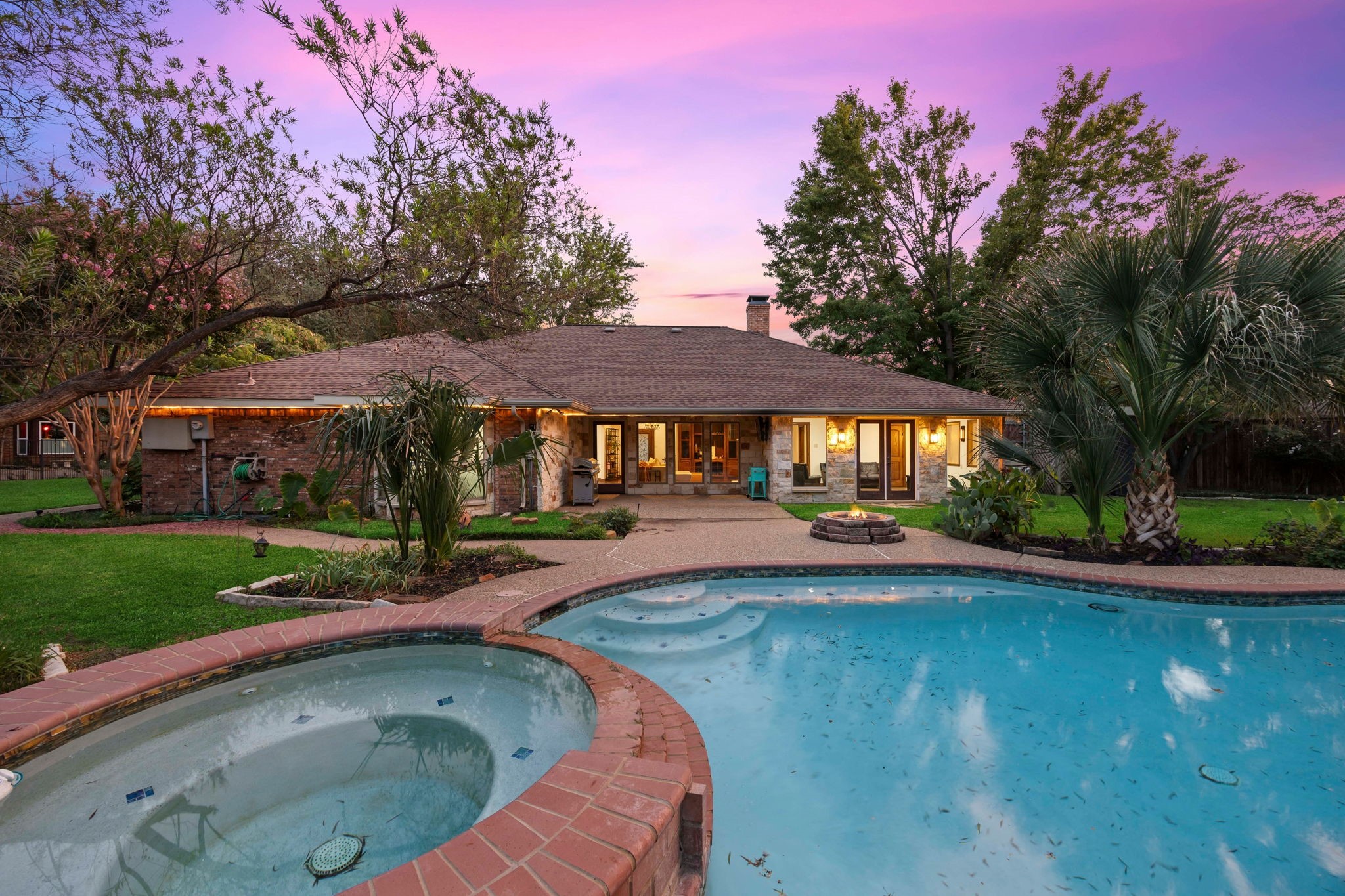 410 Glencrest Circle