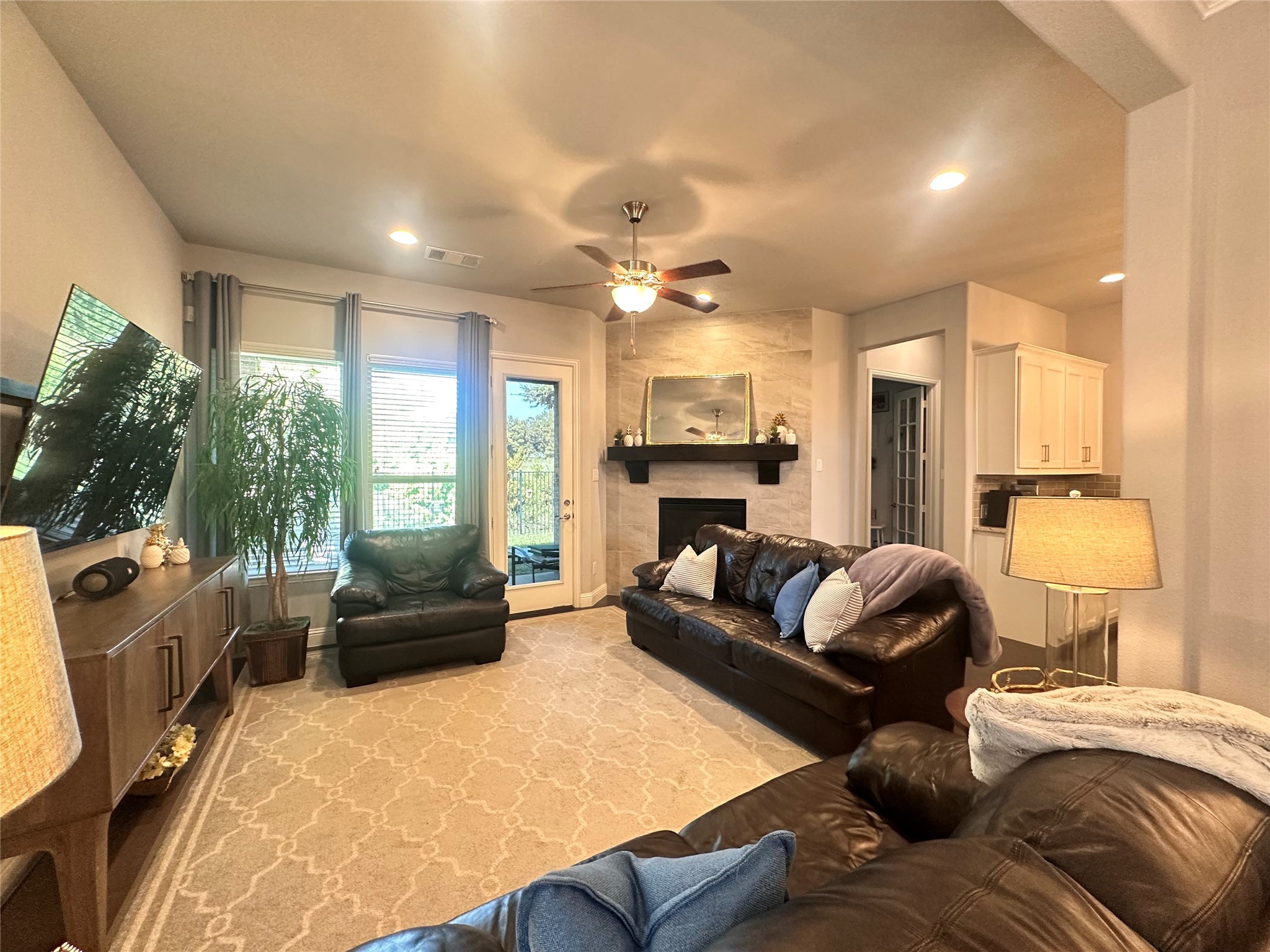 3037 Bear Creek Parkway