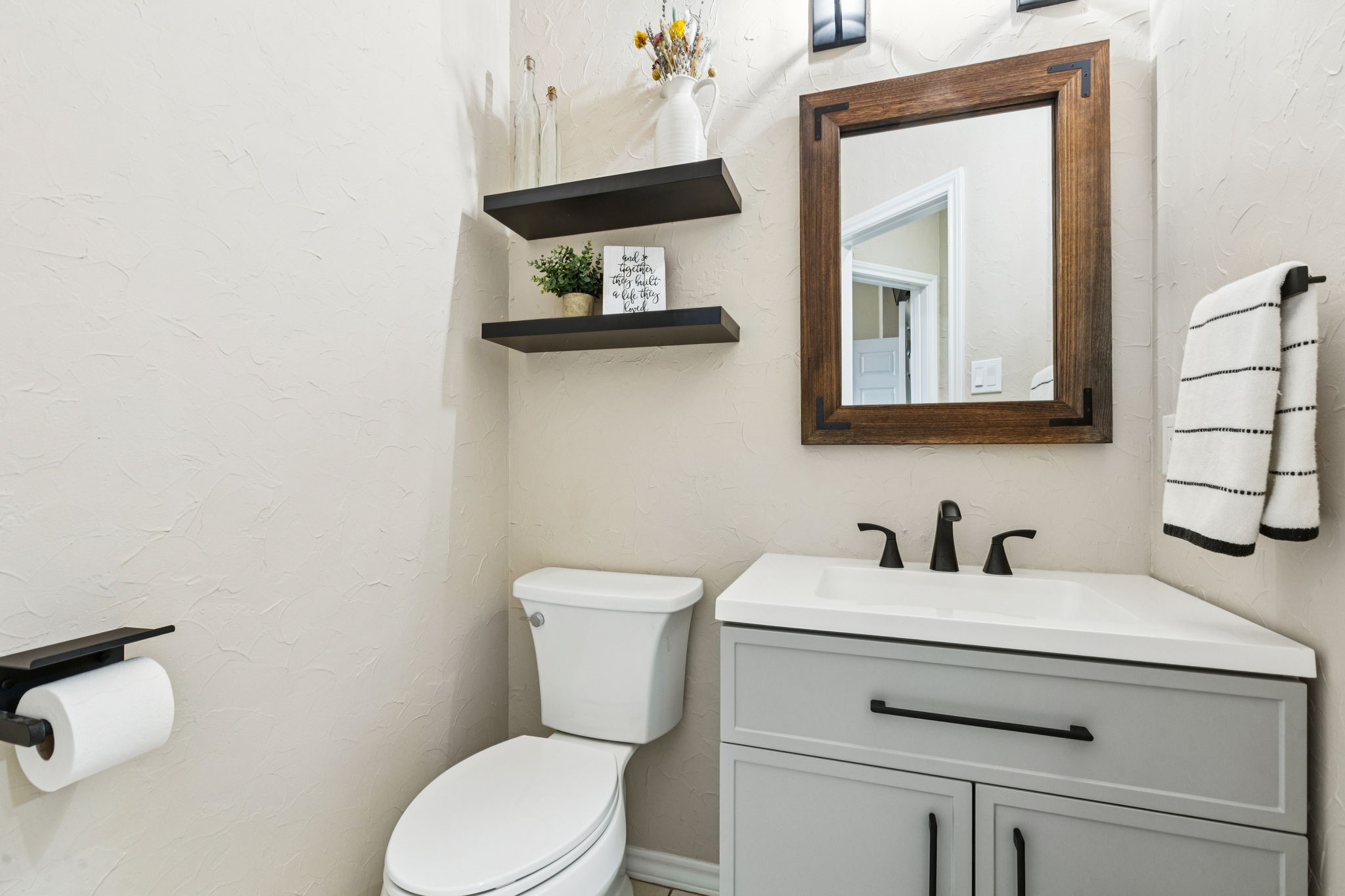 1917 Waterford Drive