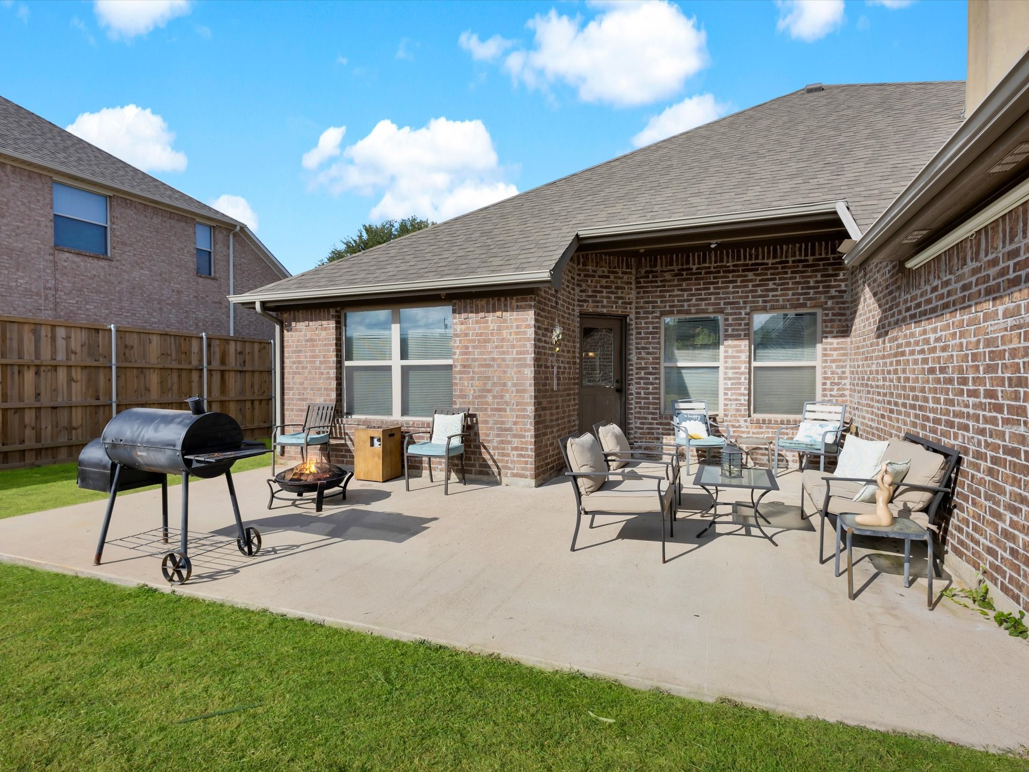 716 Saddlebrook Drive