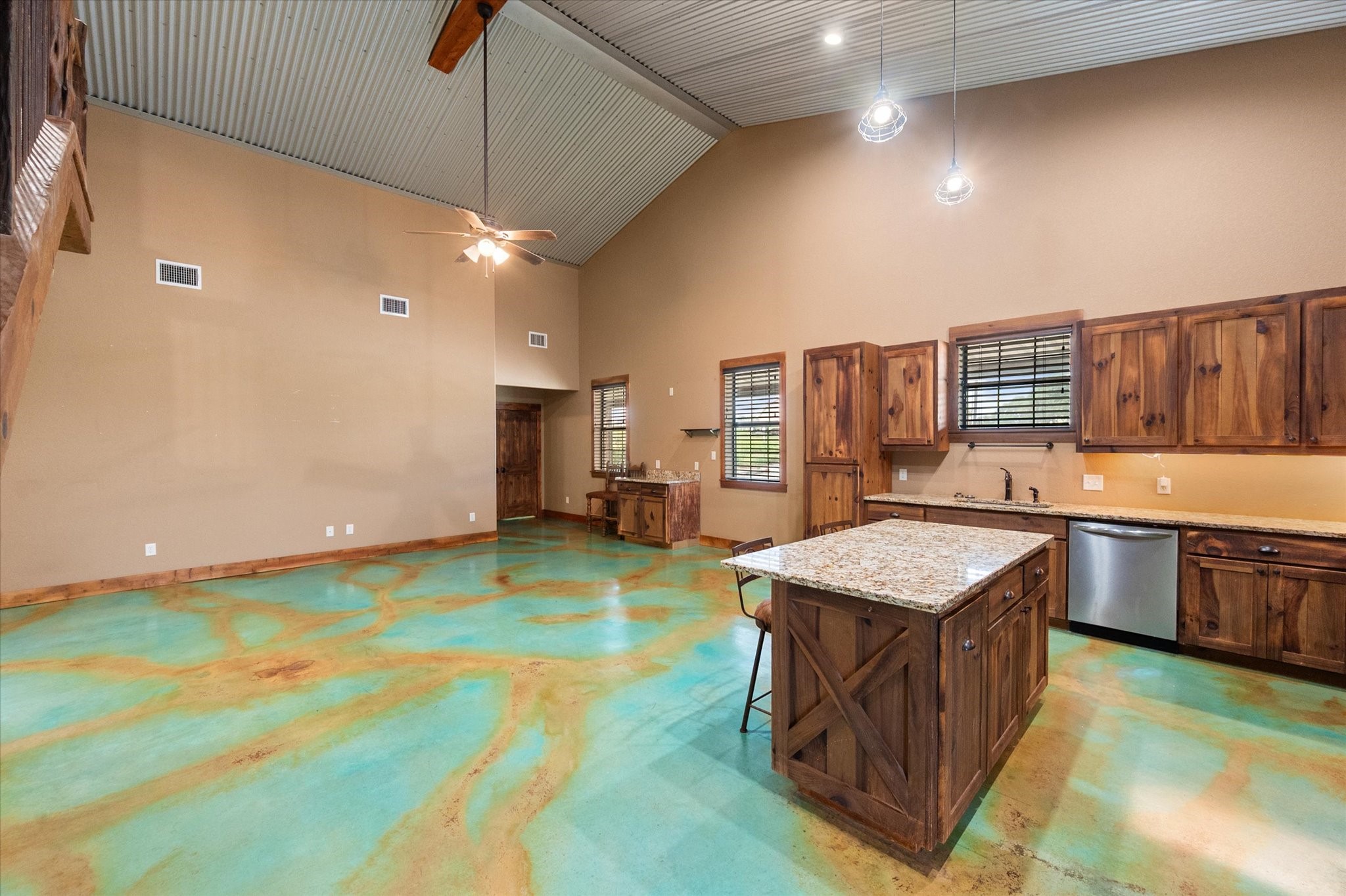 845 N Cardinal Road