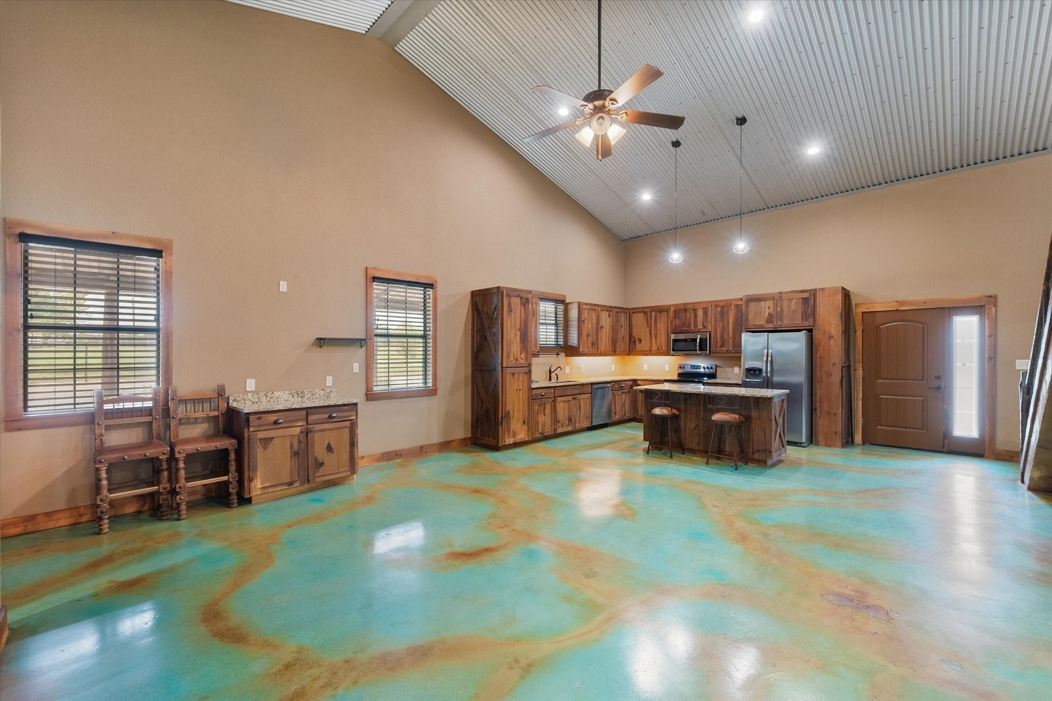 845 N Cardinal Road