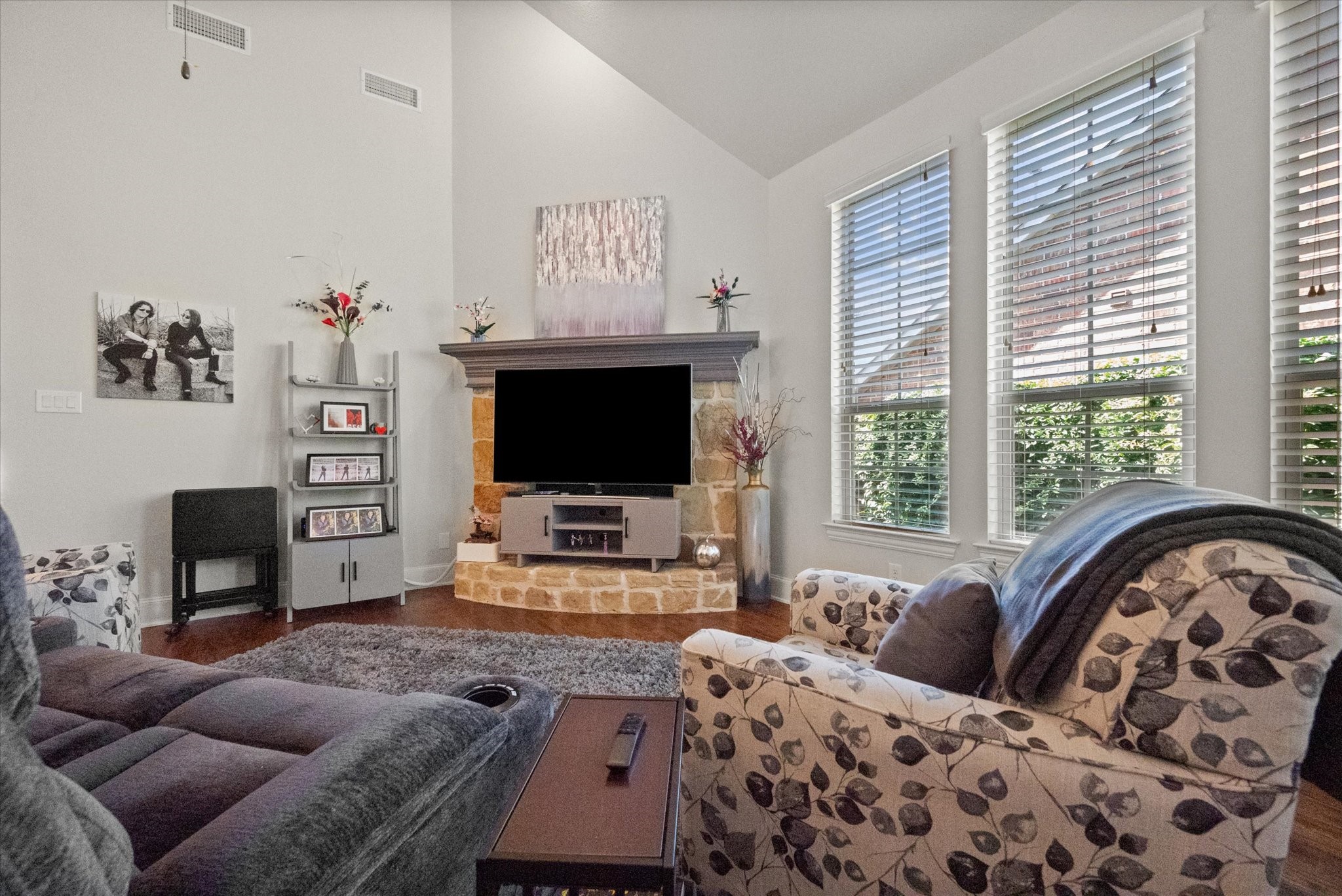 2645 Hundred Knights Drive