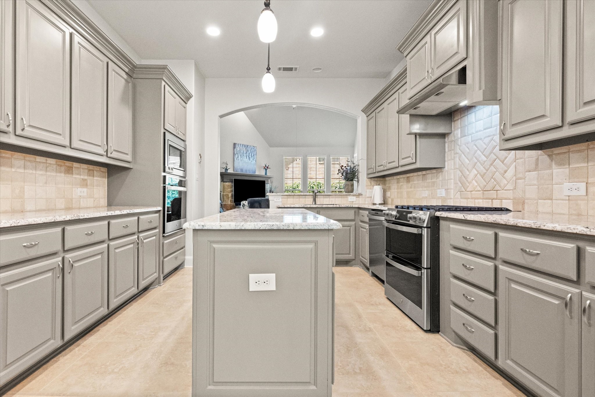 2645 Hundred Knights Drive